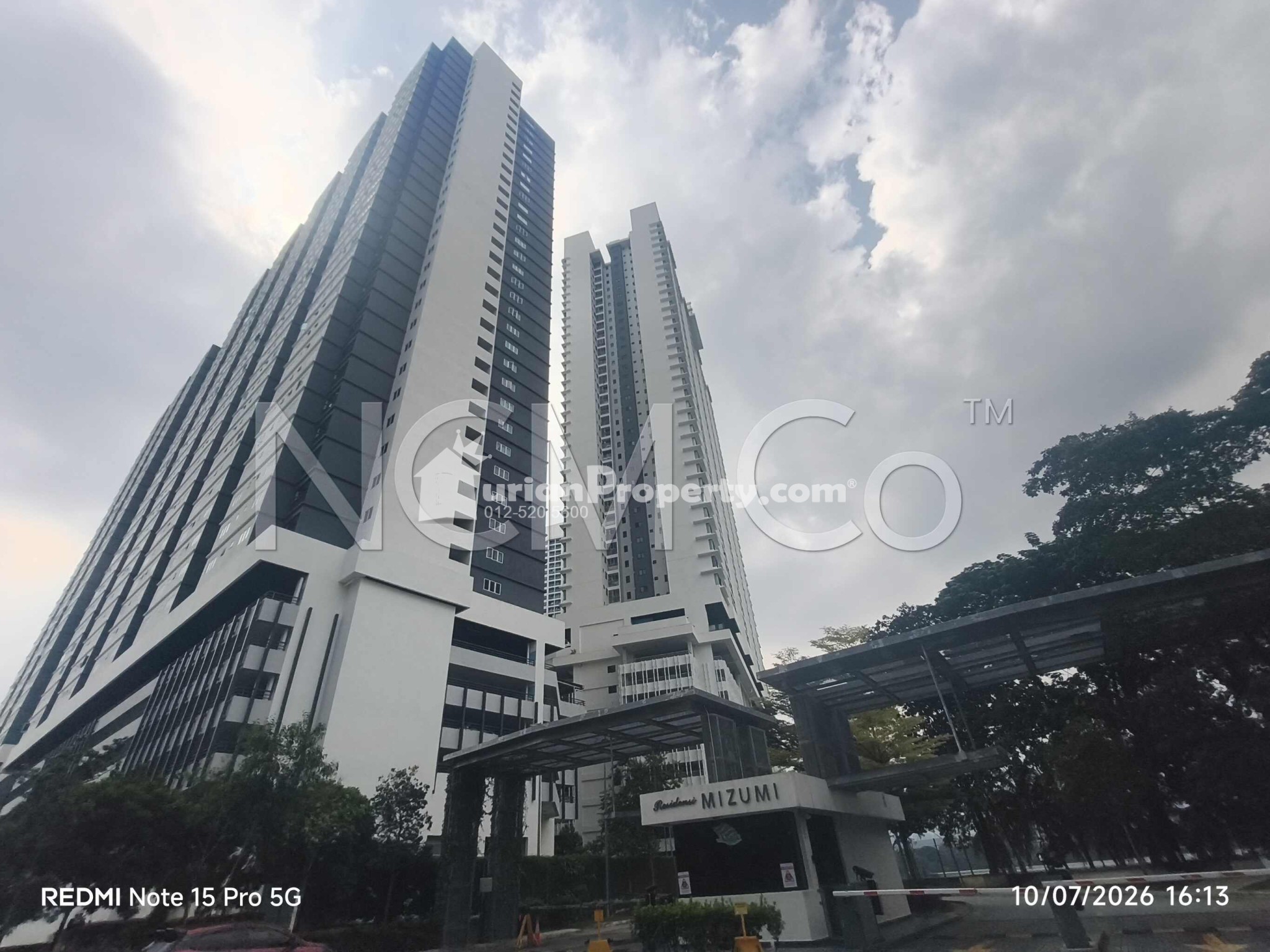 Apartment For Auction at Mizumi Residences