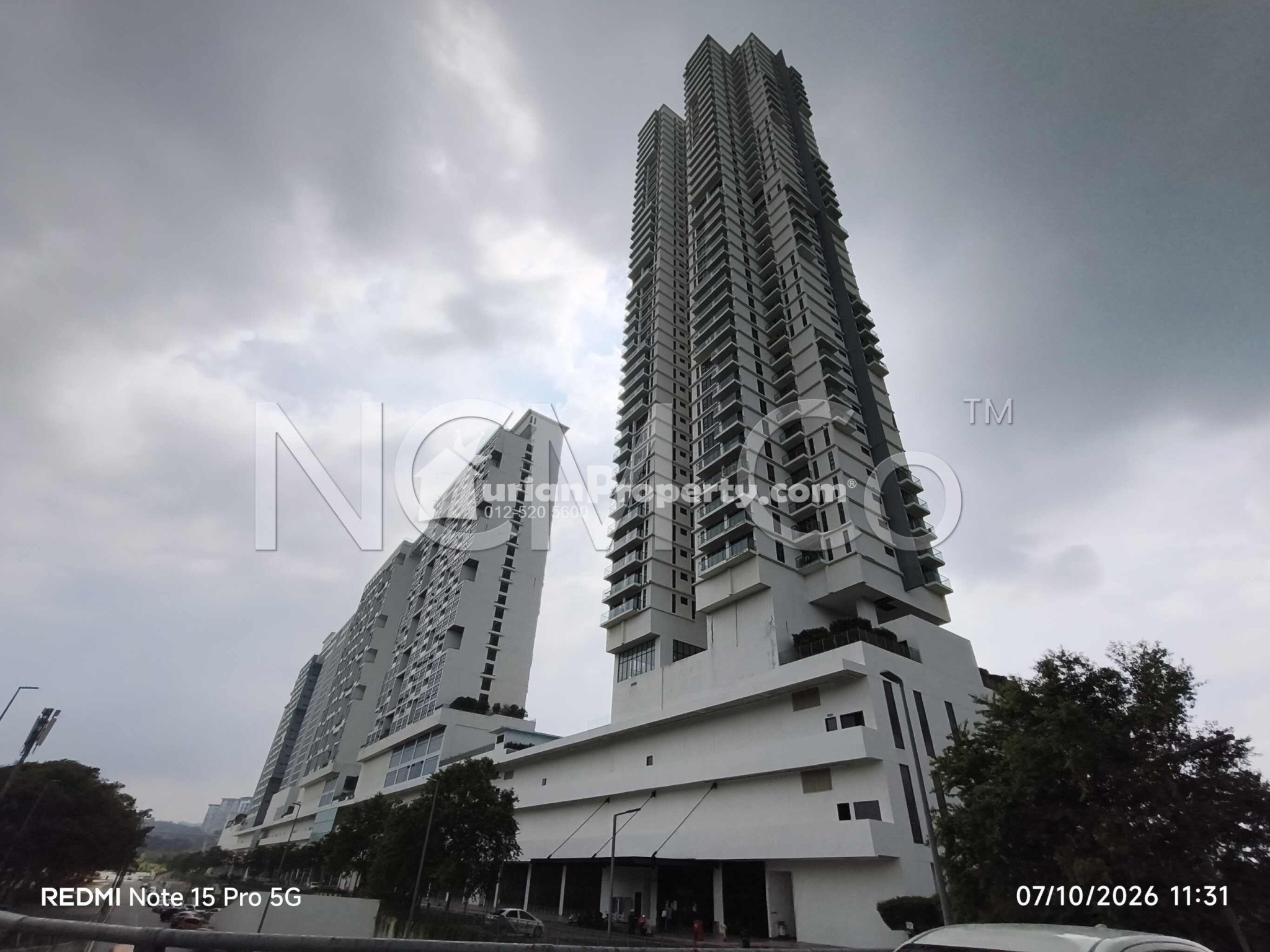 Serviced Residence For Auction at Sky Park