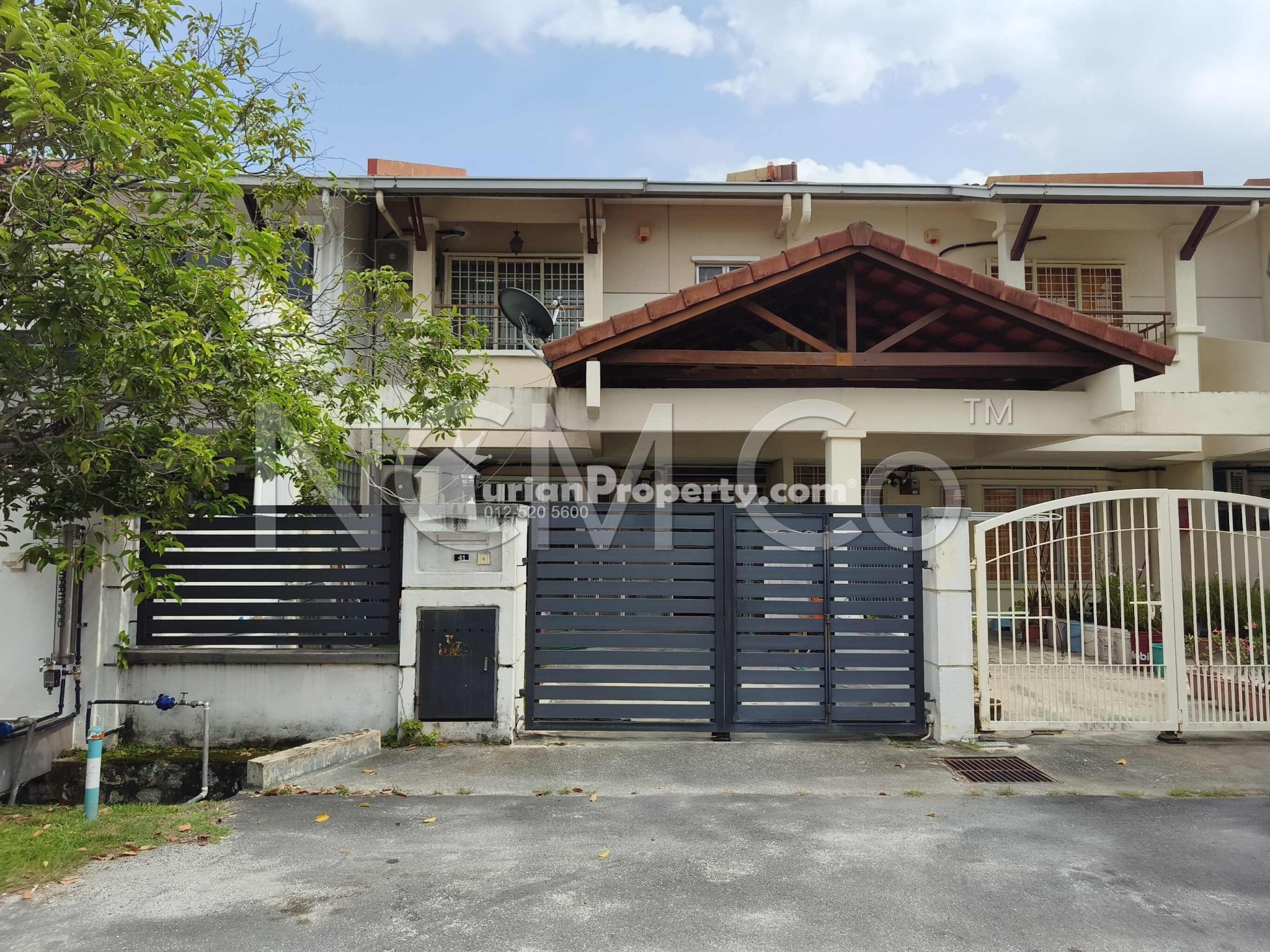 Terrace House For Auction at Taman Dagang