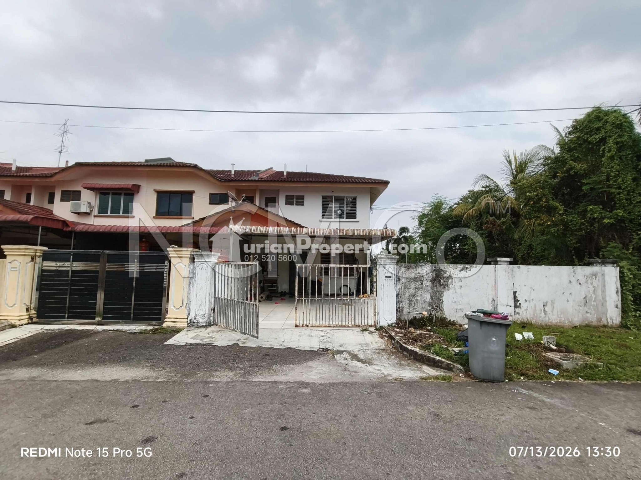 Terrace House For Auction at Taman Nusantara
