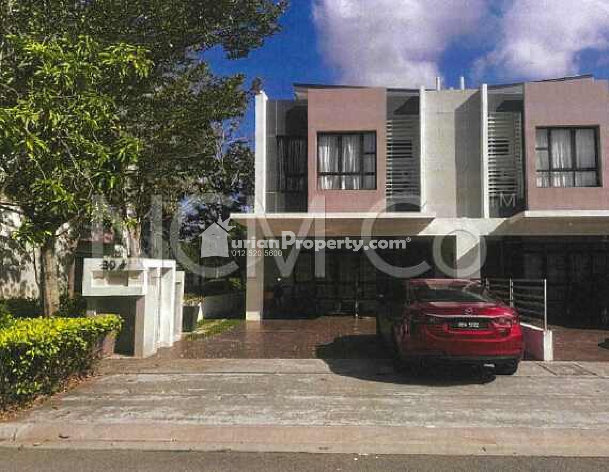 Terrace House For Auction at Maple Residence
