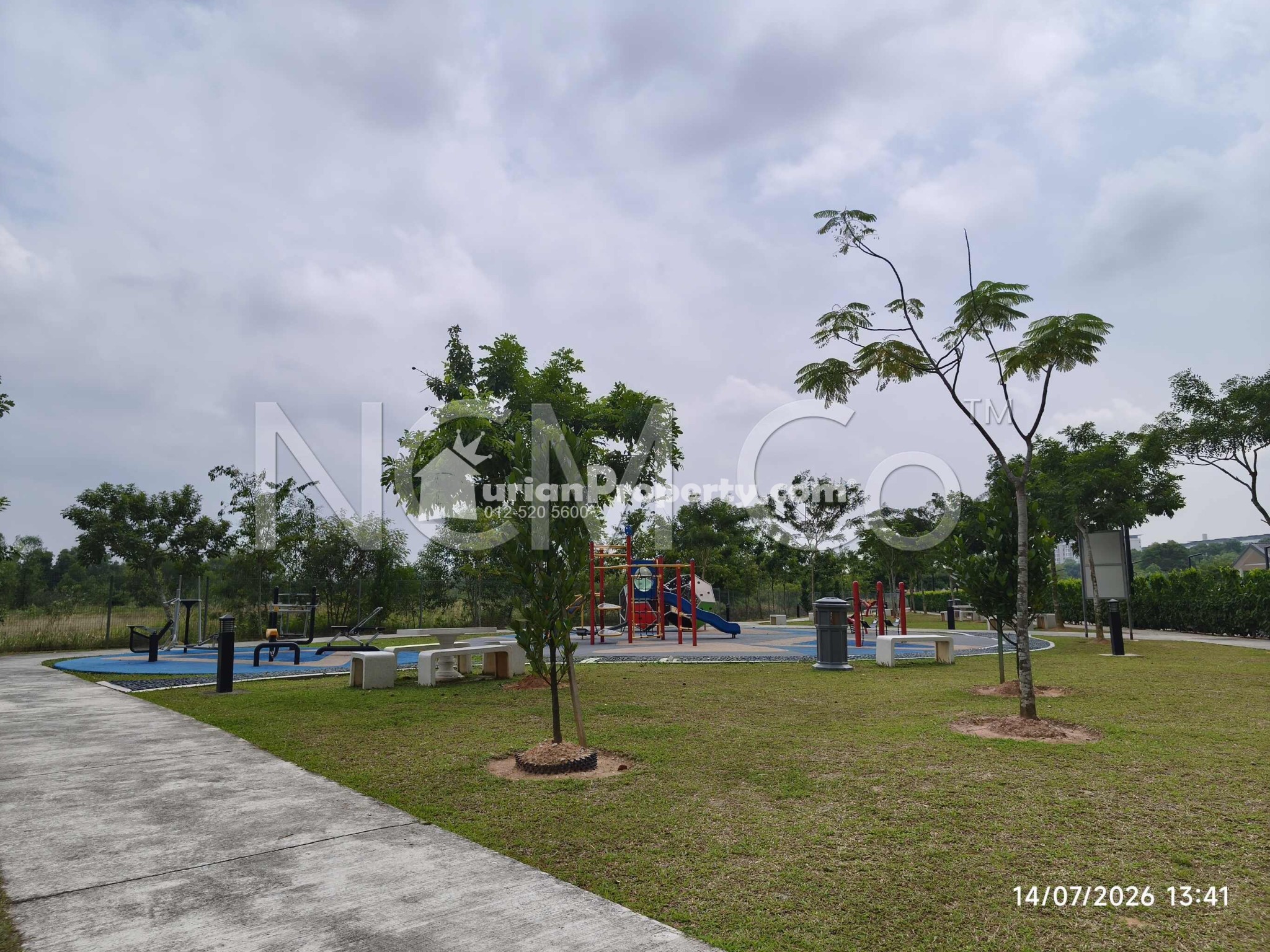 Apartment For Auction at Aspire Residence