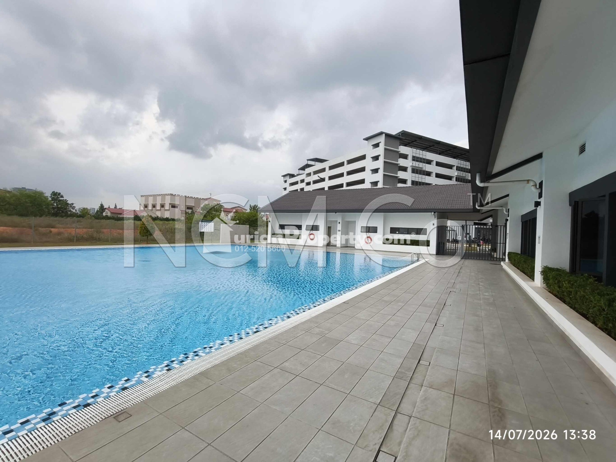Apartment For Auction at Aspire Residence