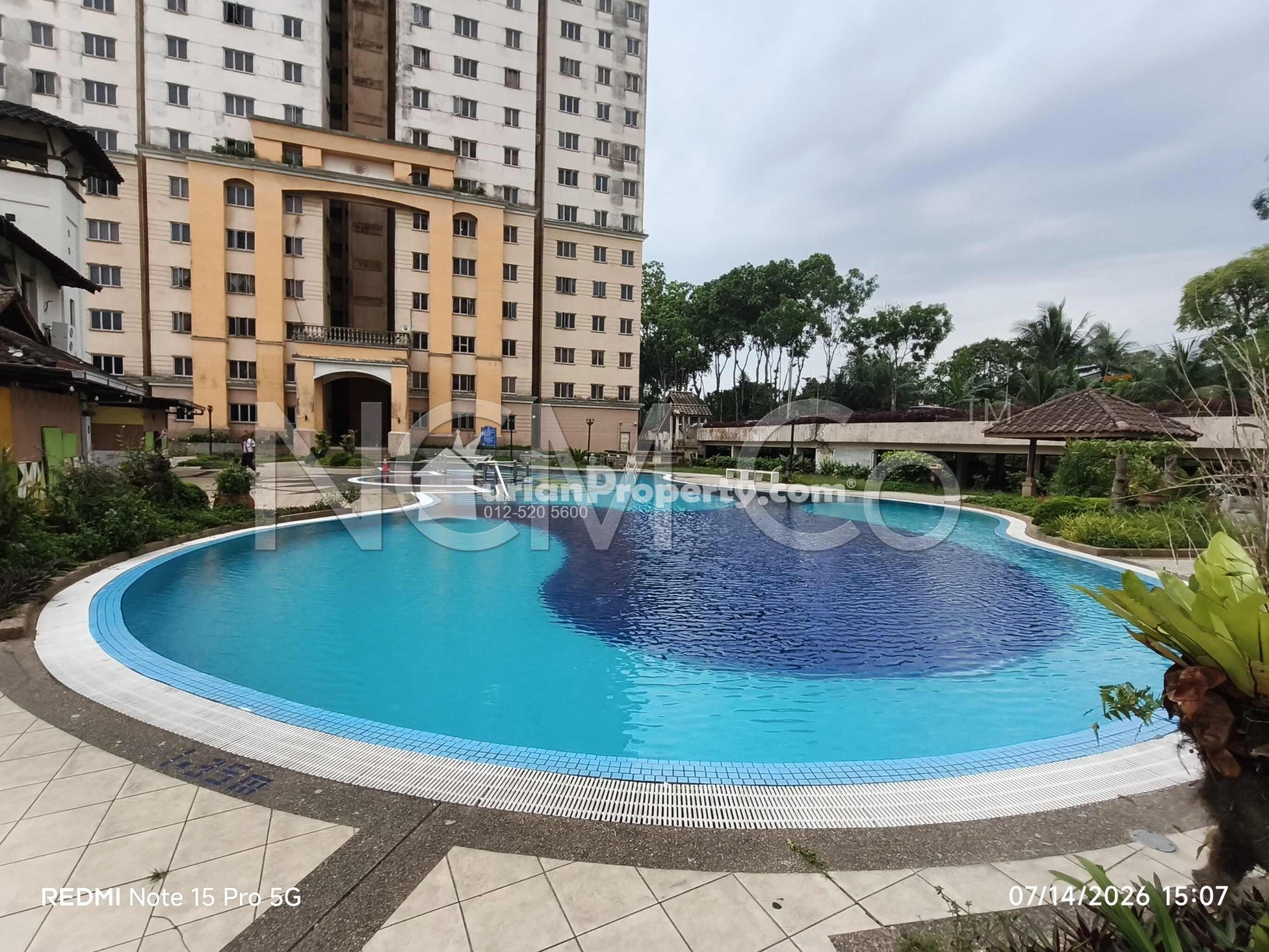 Apartment For Auction at Pangsapuri Persiaran Tanjung