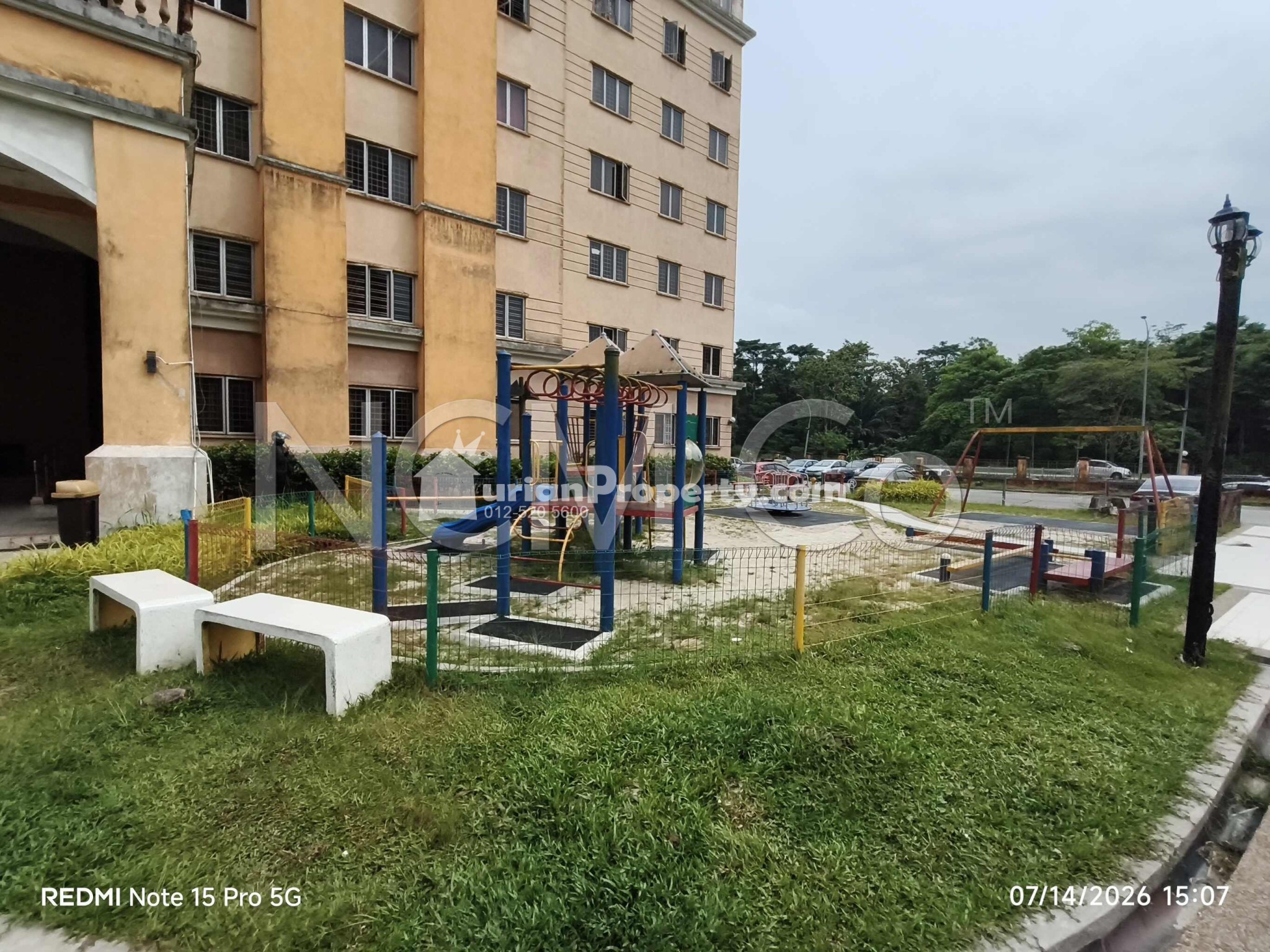 Apartment For Auction at Pangsapuri Persiaran Tanjung