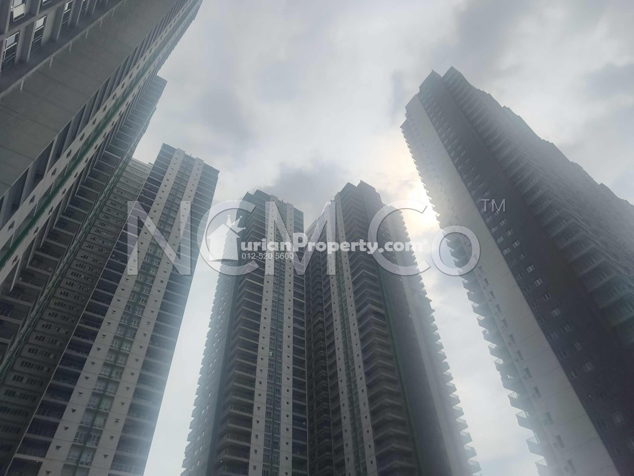 Serviced Residence For Auction at Razak City Residences