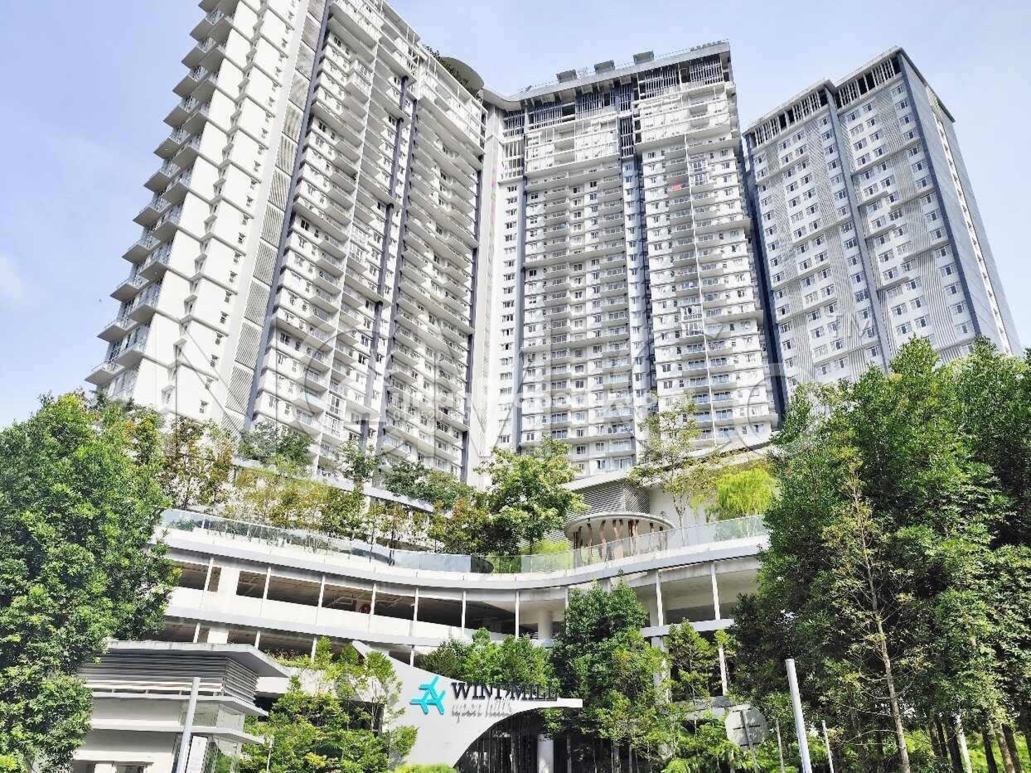 Serviced Residence For Auction at Windmill Upon Hills