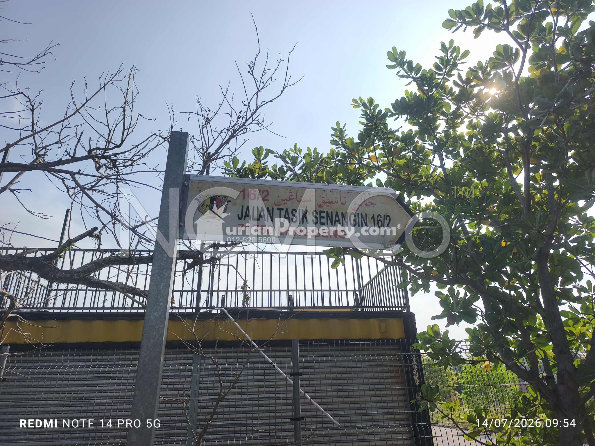 Terrace House For Auction at Taman Tasik Senangin