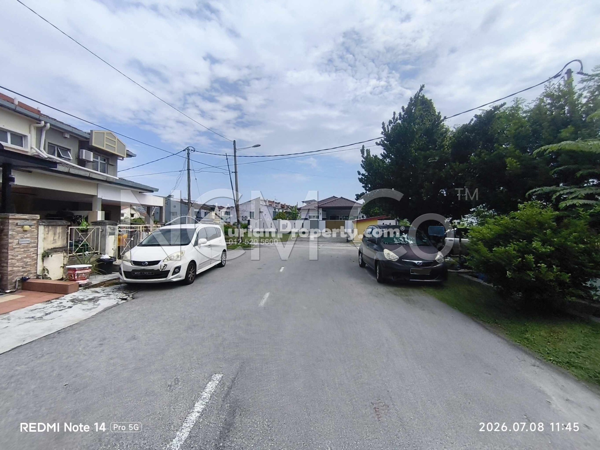 Terrace House For Auction at Taman Seri Emas