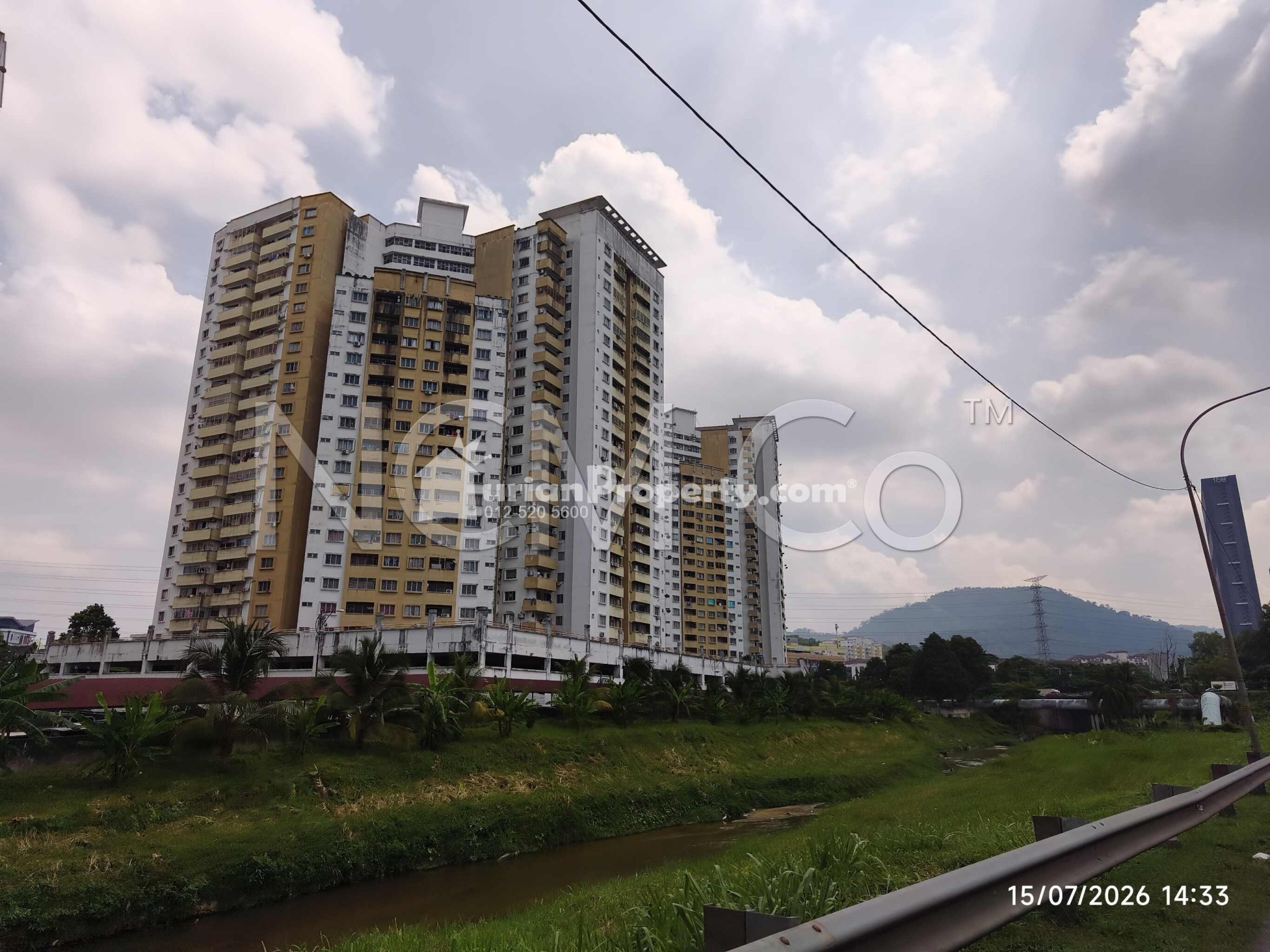 Apartment For Auction at Magna Ville