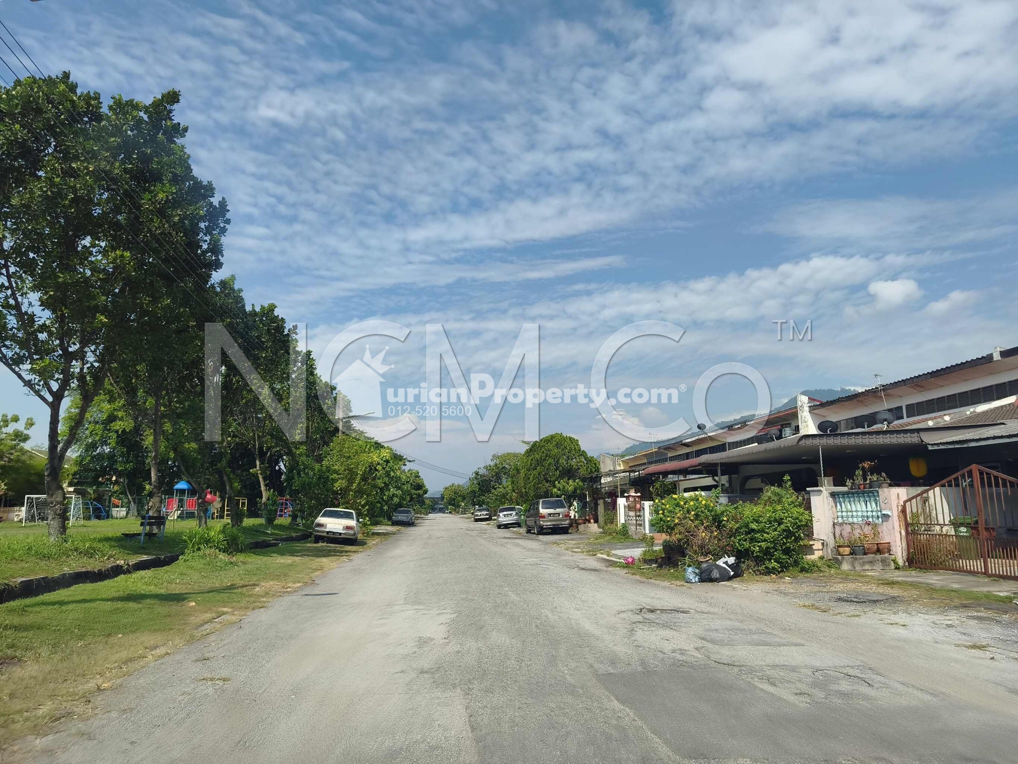 Terrace House For Auction at Taman Rishah