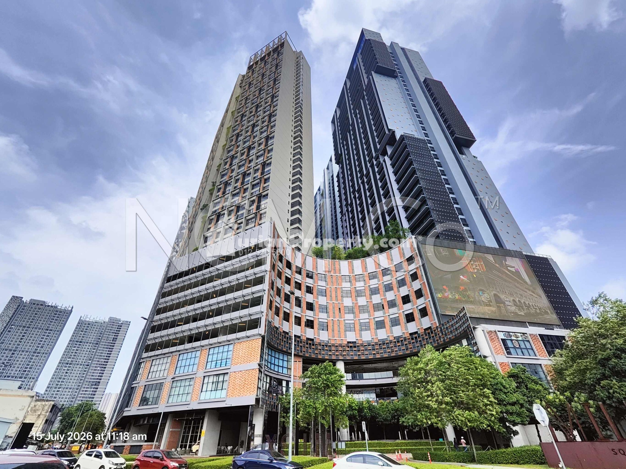 Serviced Residence For Auction at Millerz Square