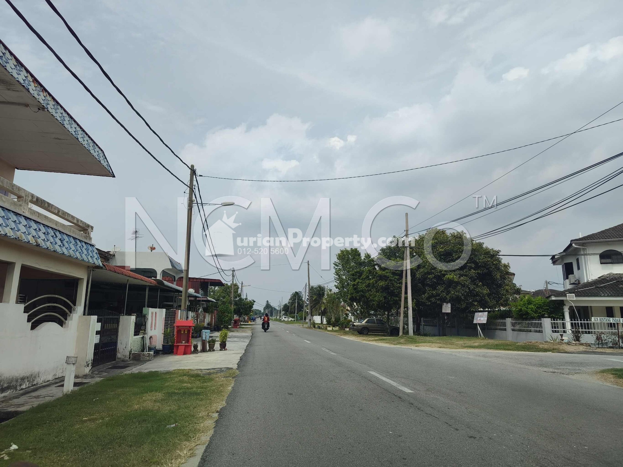 Terrace House For Auction at Taman Bintang