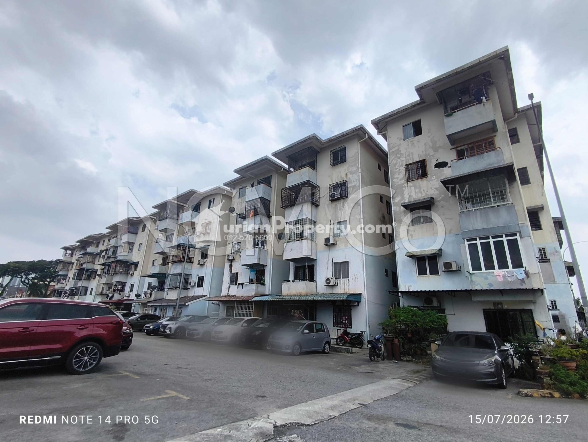 Flat For Auction at Pangsapuri Mutiara
