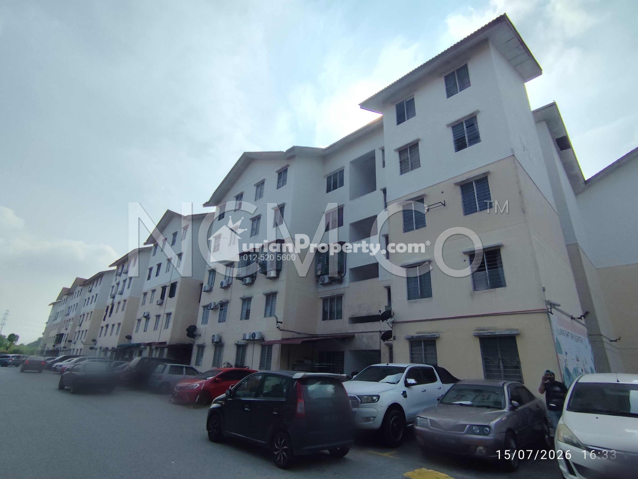 Apartment For Auction at Sri Ayu Apartment