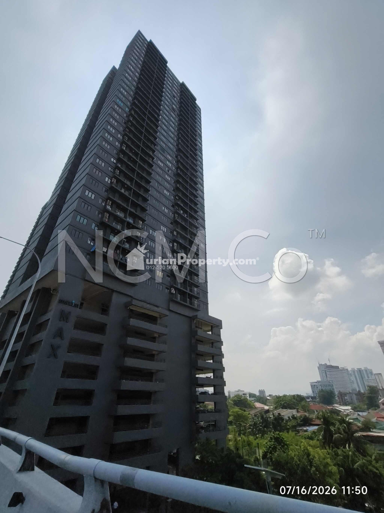 Apartment For Auction at Residensi Max