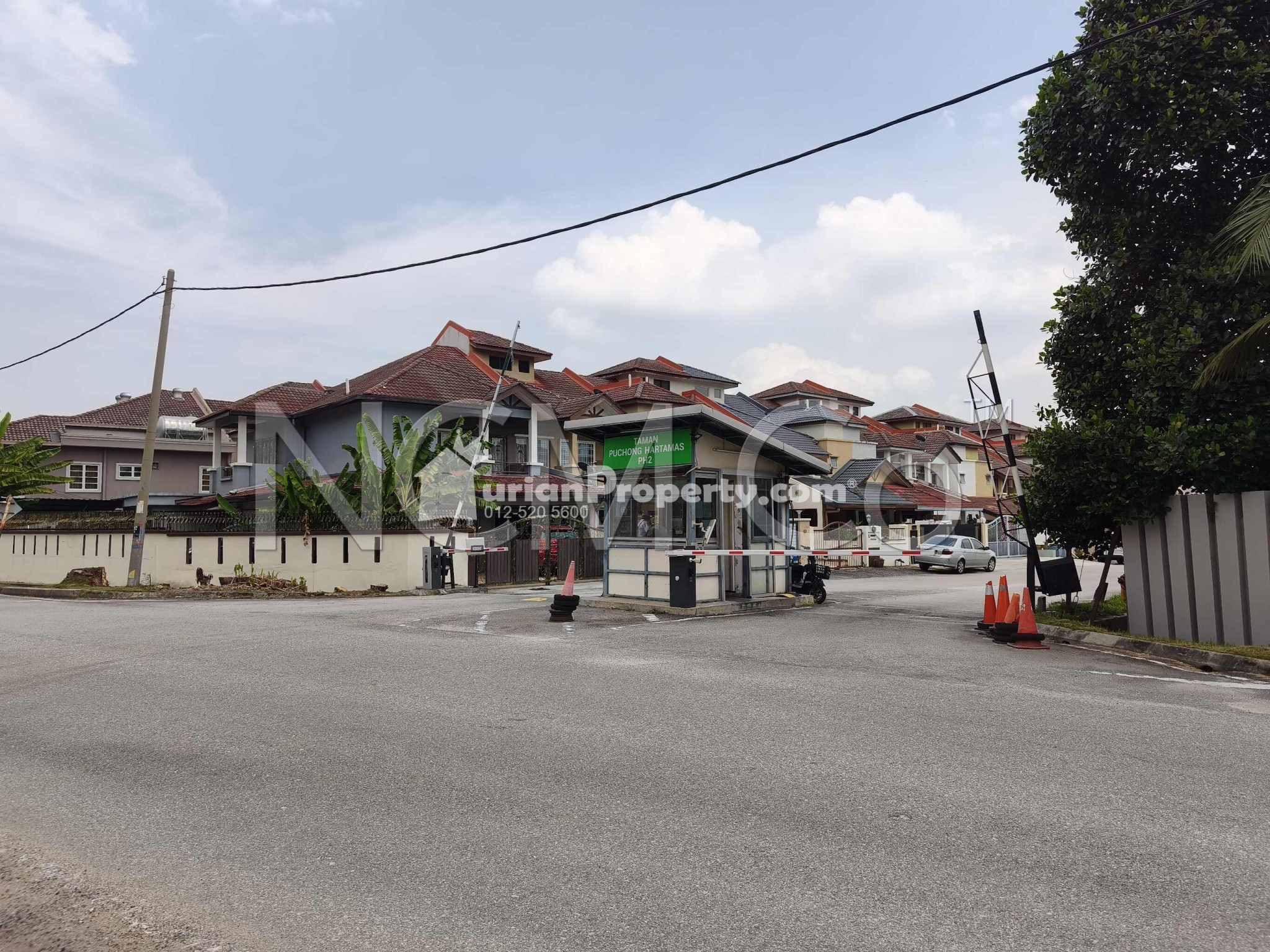 Terrace House For Auction at Puchong Hartamas