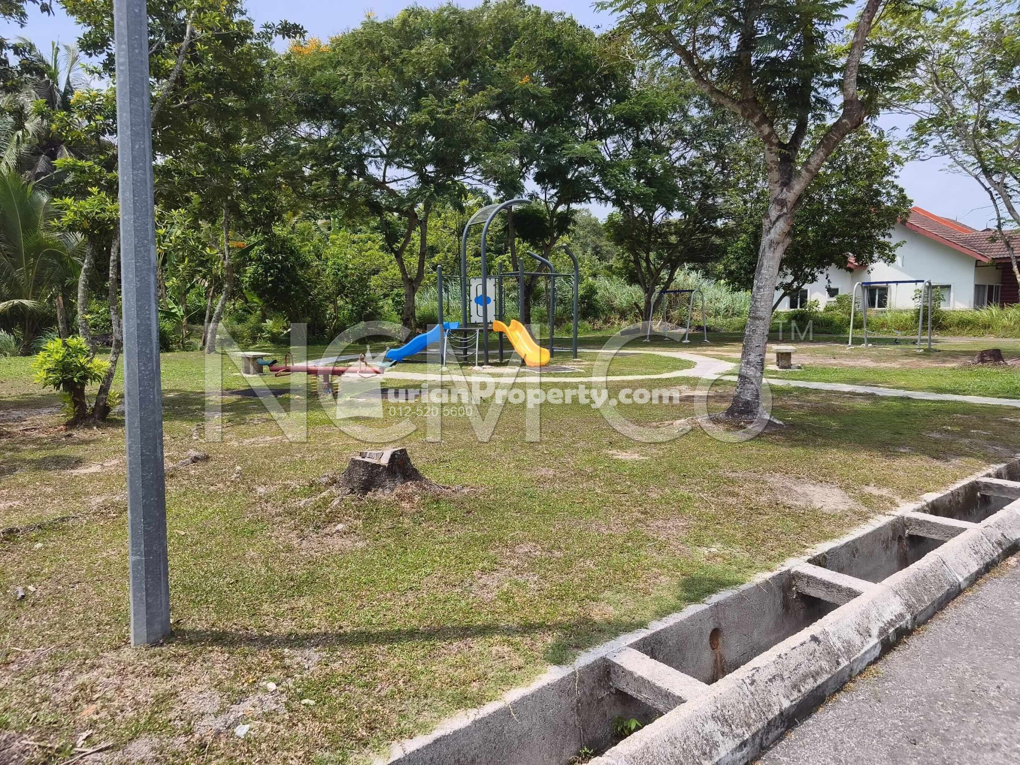 Terrace House For Auction at Kampung Sungai Pinang