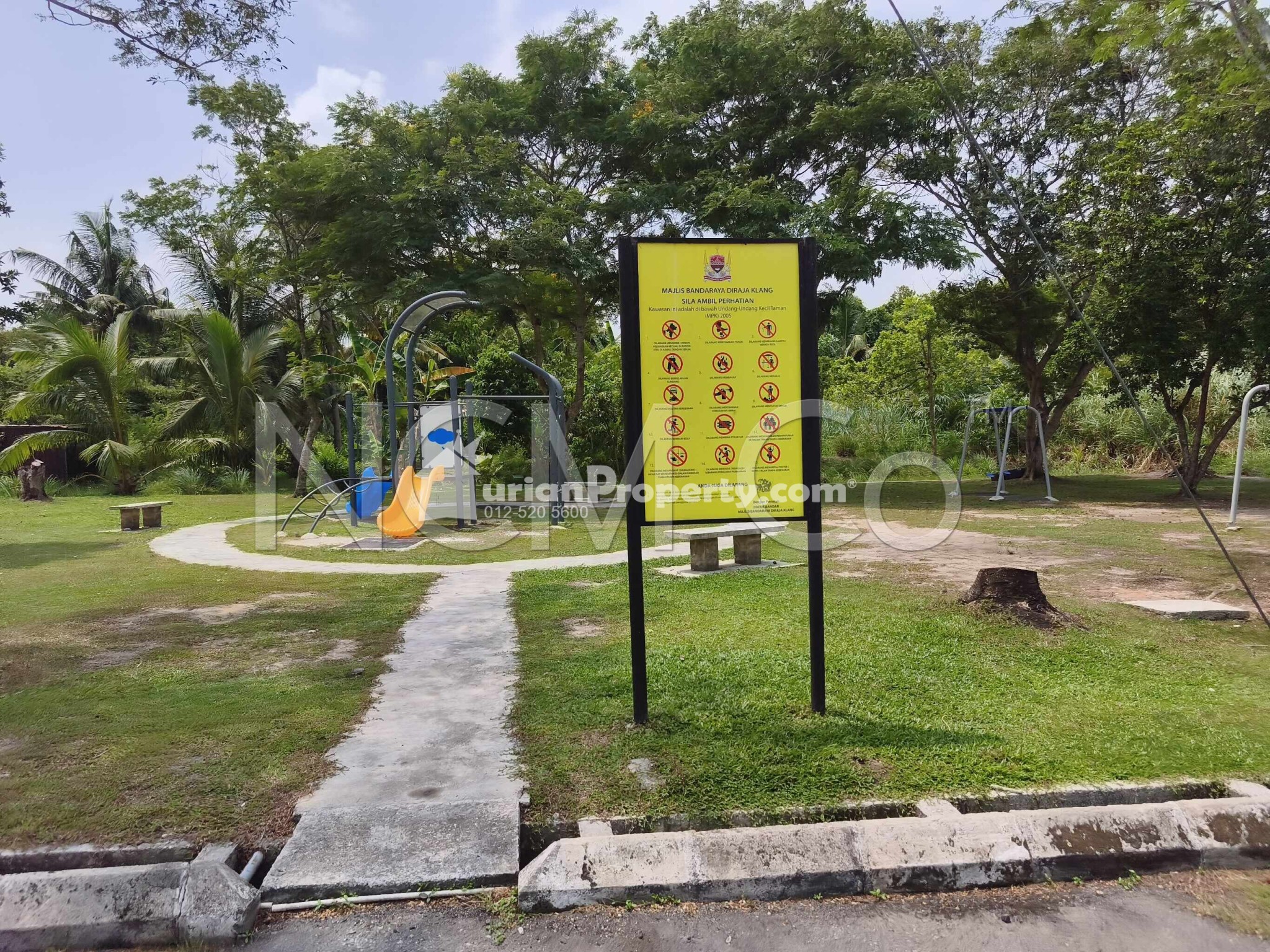 Terrace House For Auction at Kampung Sungai Pinang