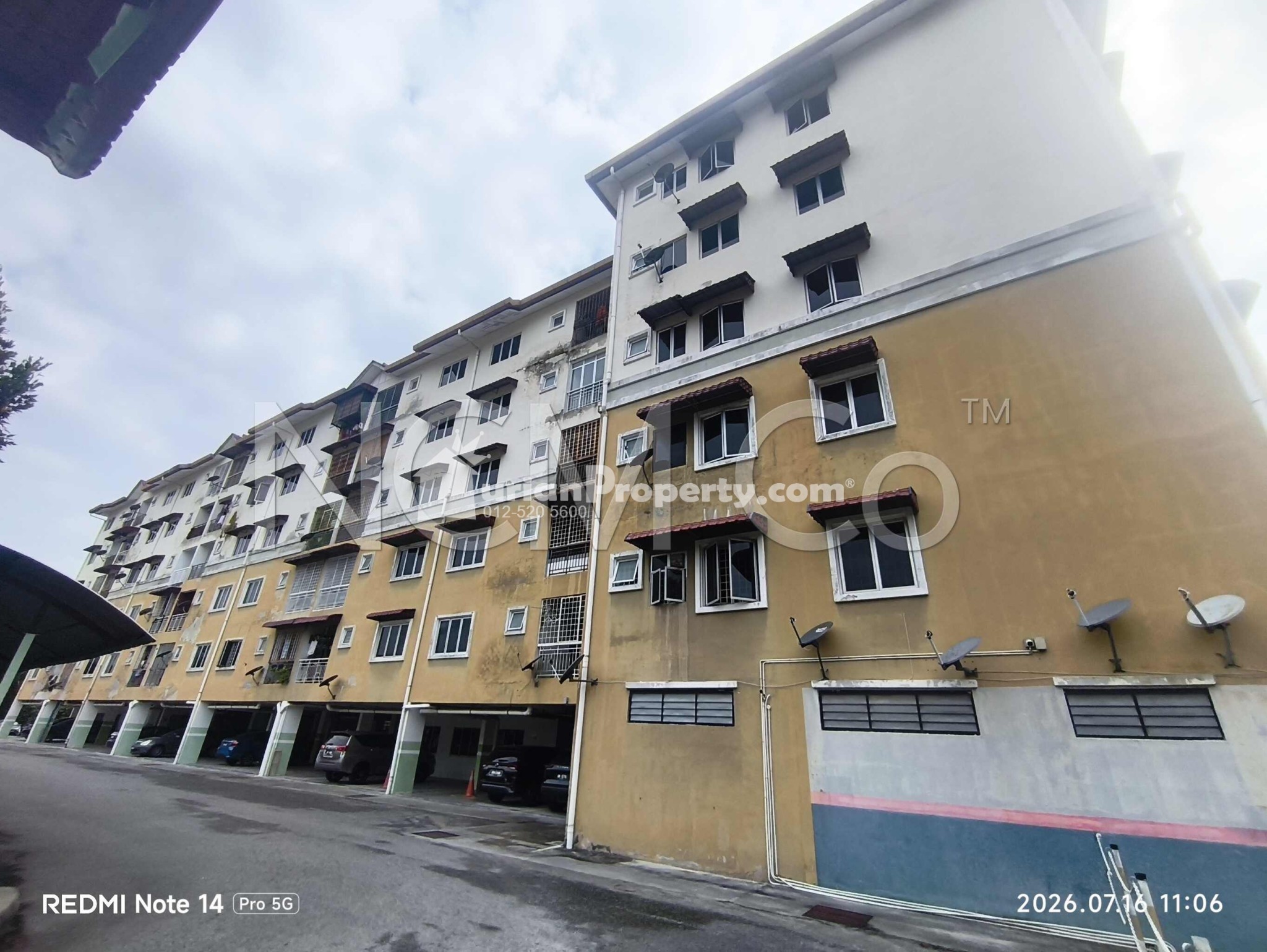 Apartment For Auction at Vistana Mahkota