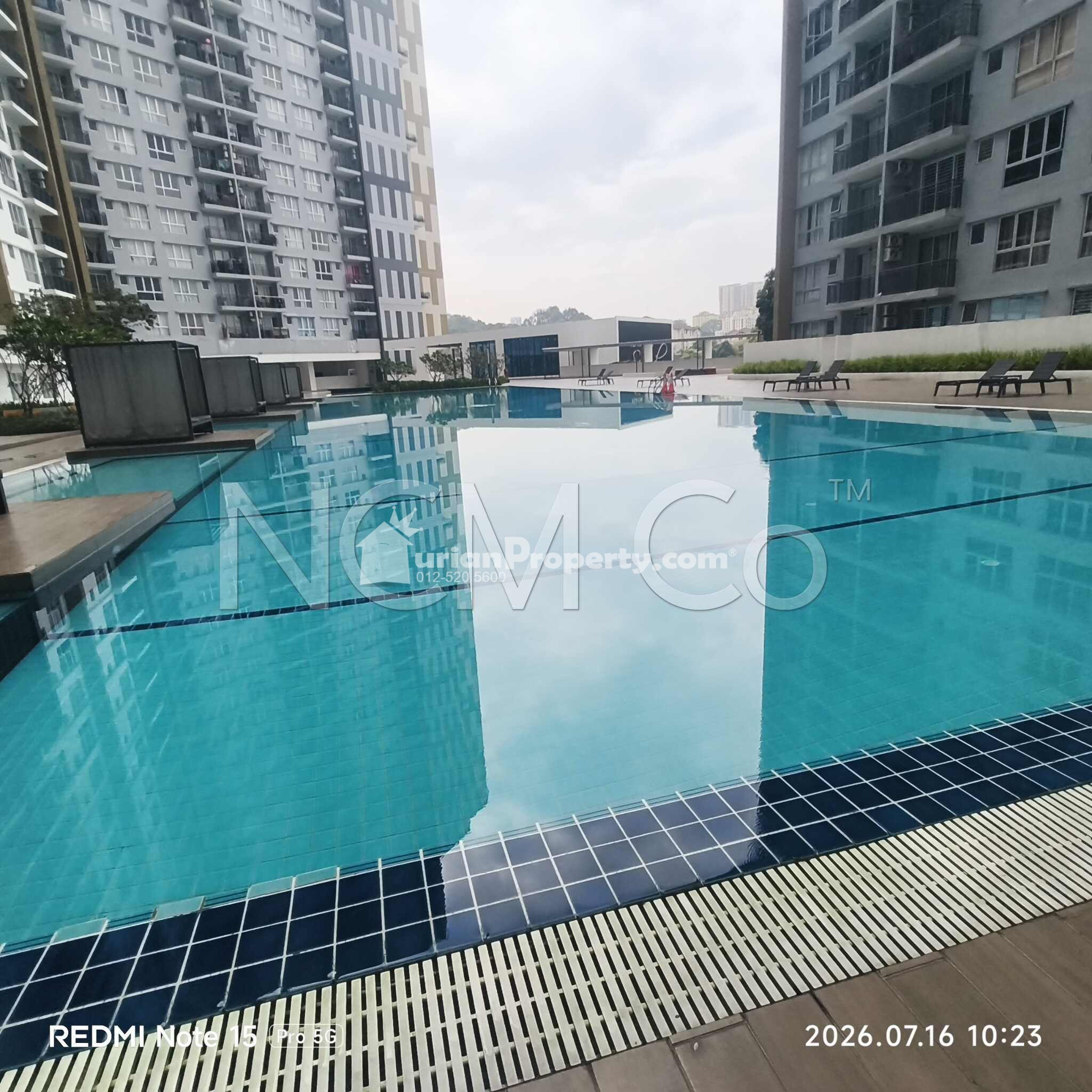 Condo For Auction at Platinum Splendor