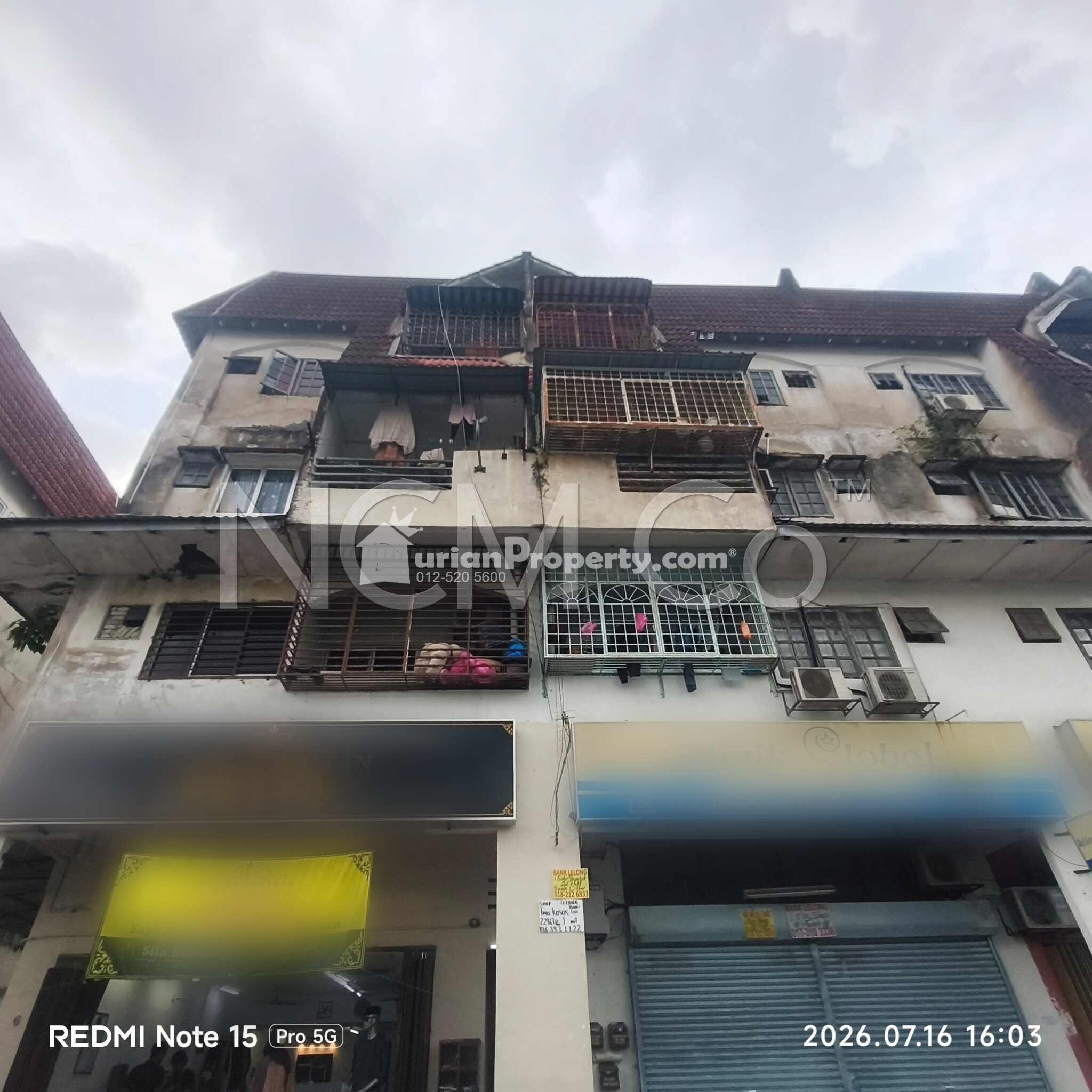 Apartment For Auction at Taman Kosas