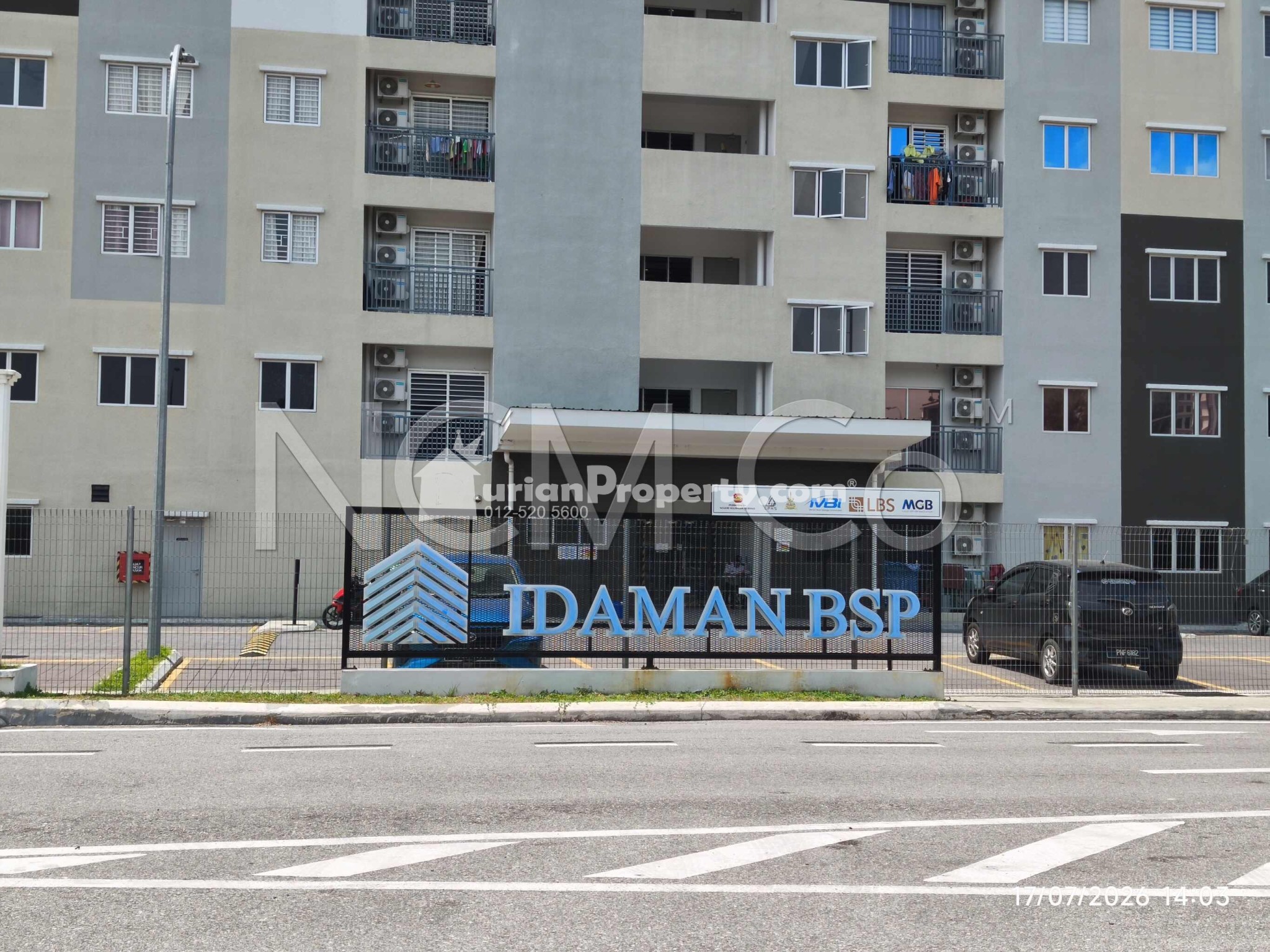Apartment For Auction at Idaman BSP Apartment