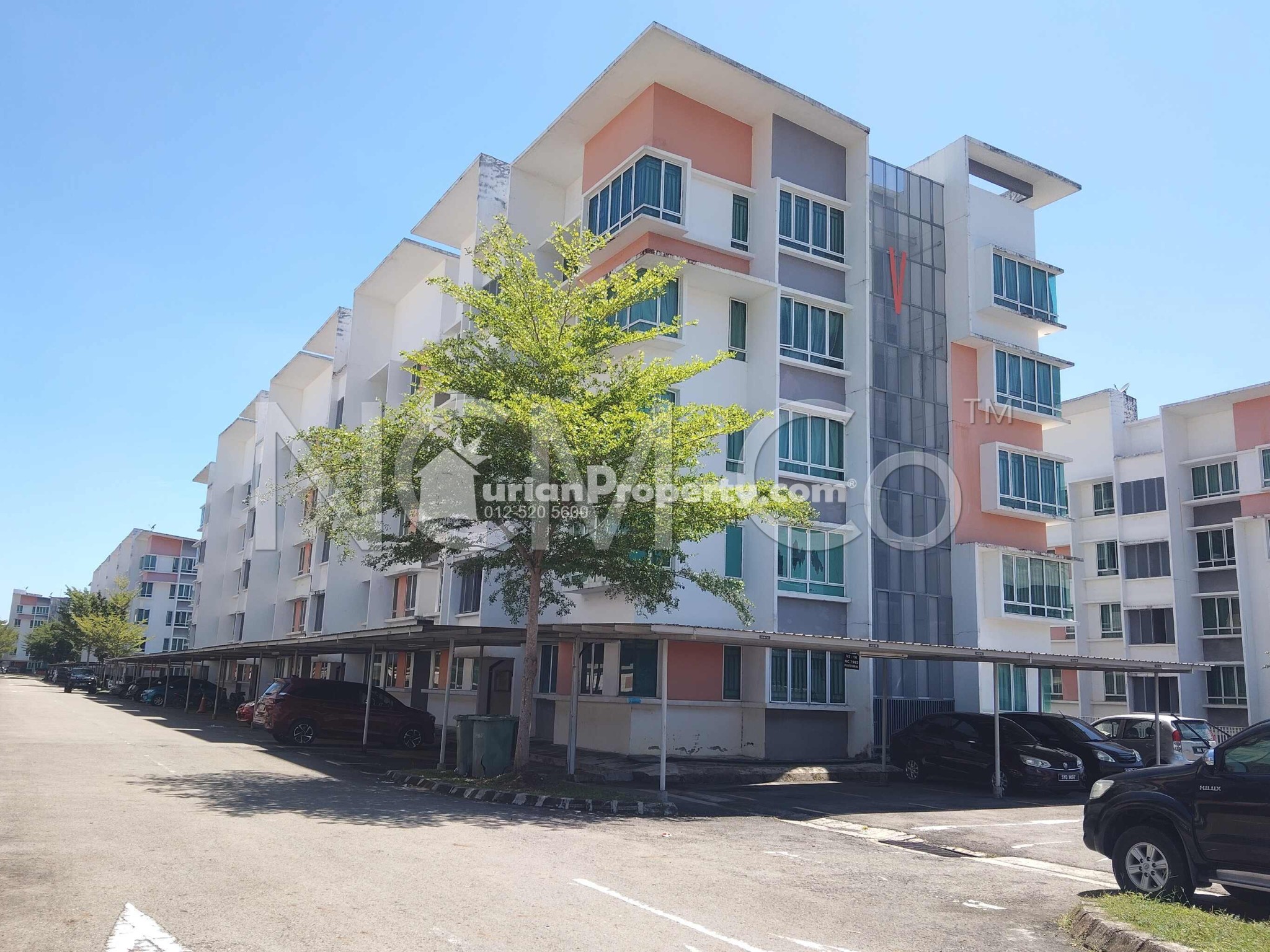 Condo For Auction at University Utama Condominium