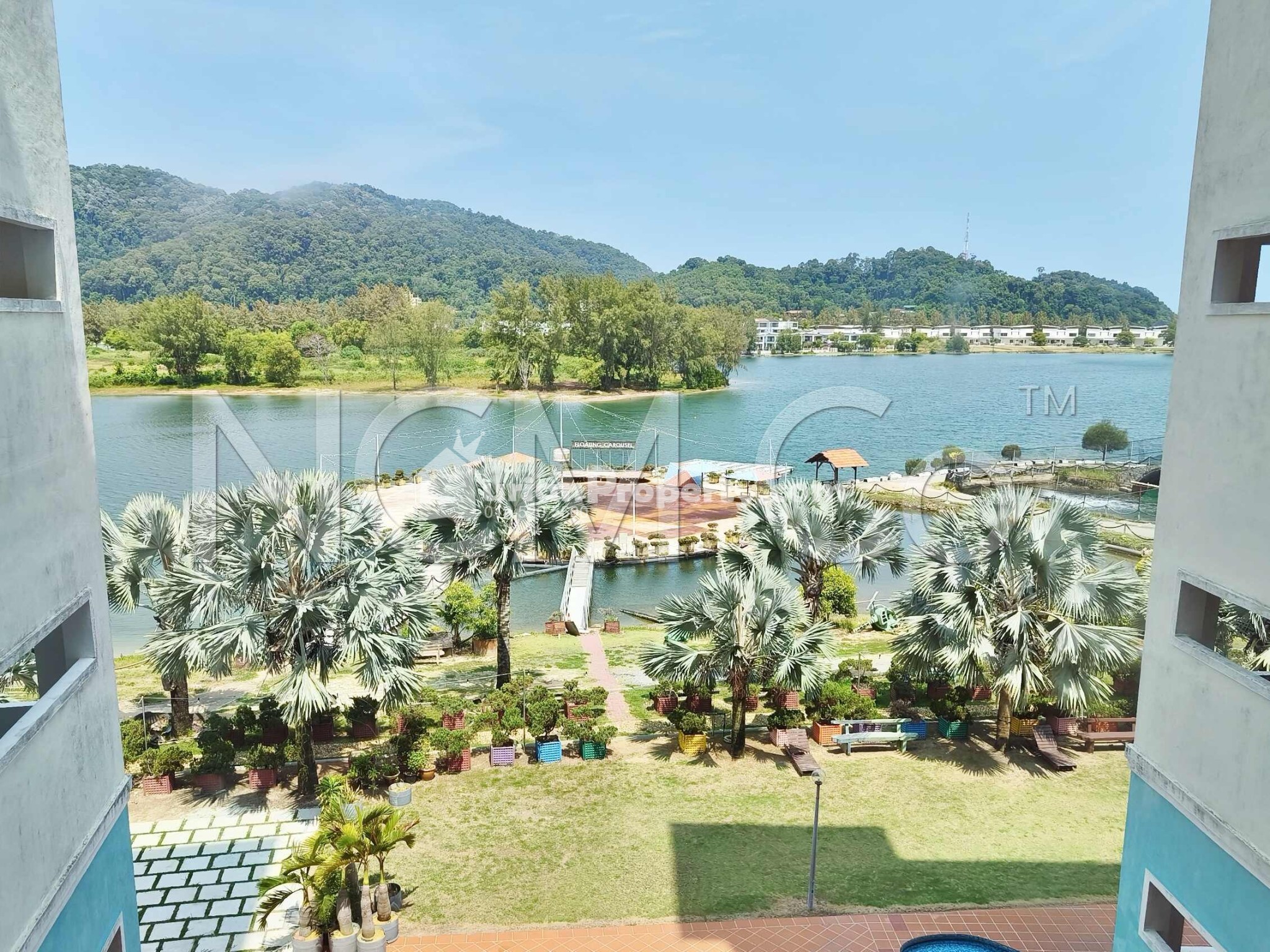 Serviced Residence For Auction at Laguna 2 @ Marina Island