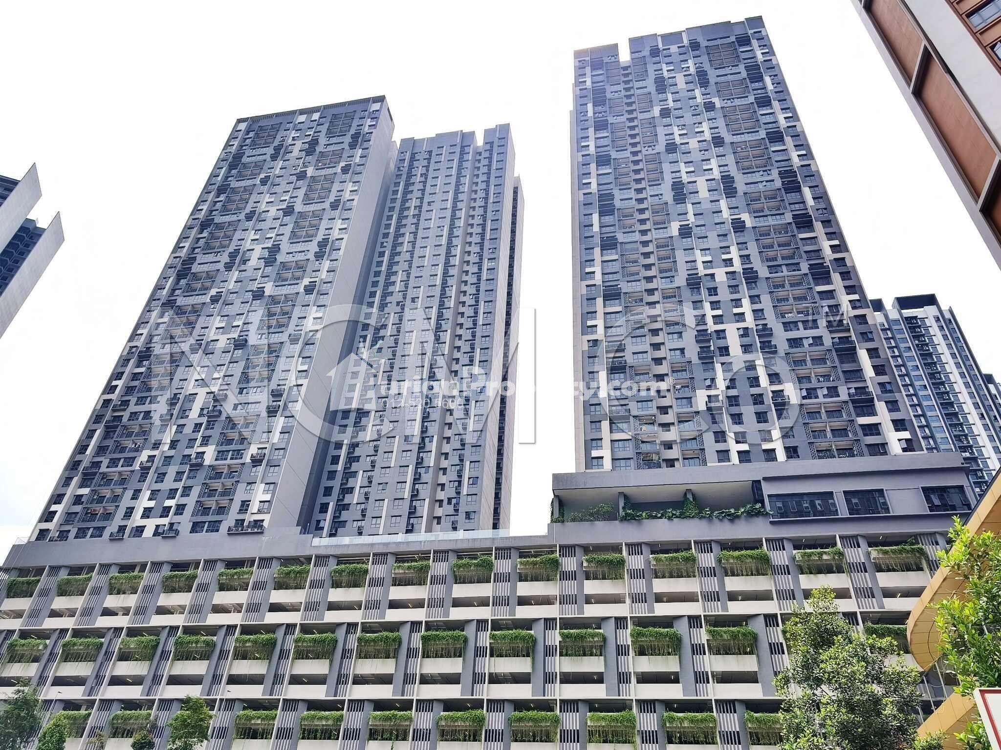 Serviced Residence For Auction at D'Vervain Residences