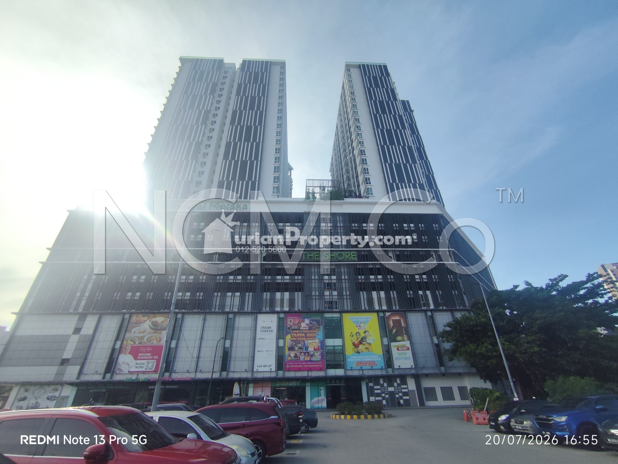 Serviced Residence For Auction at The Shore
