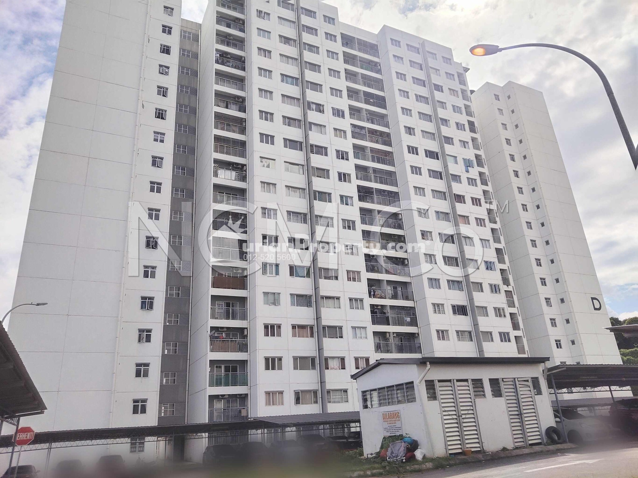 Condo For Auction at Puncak Gloxinia