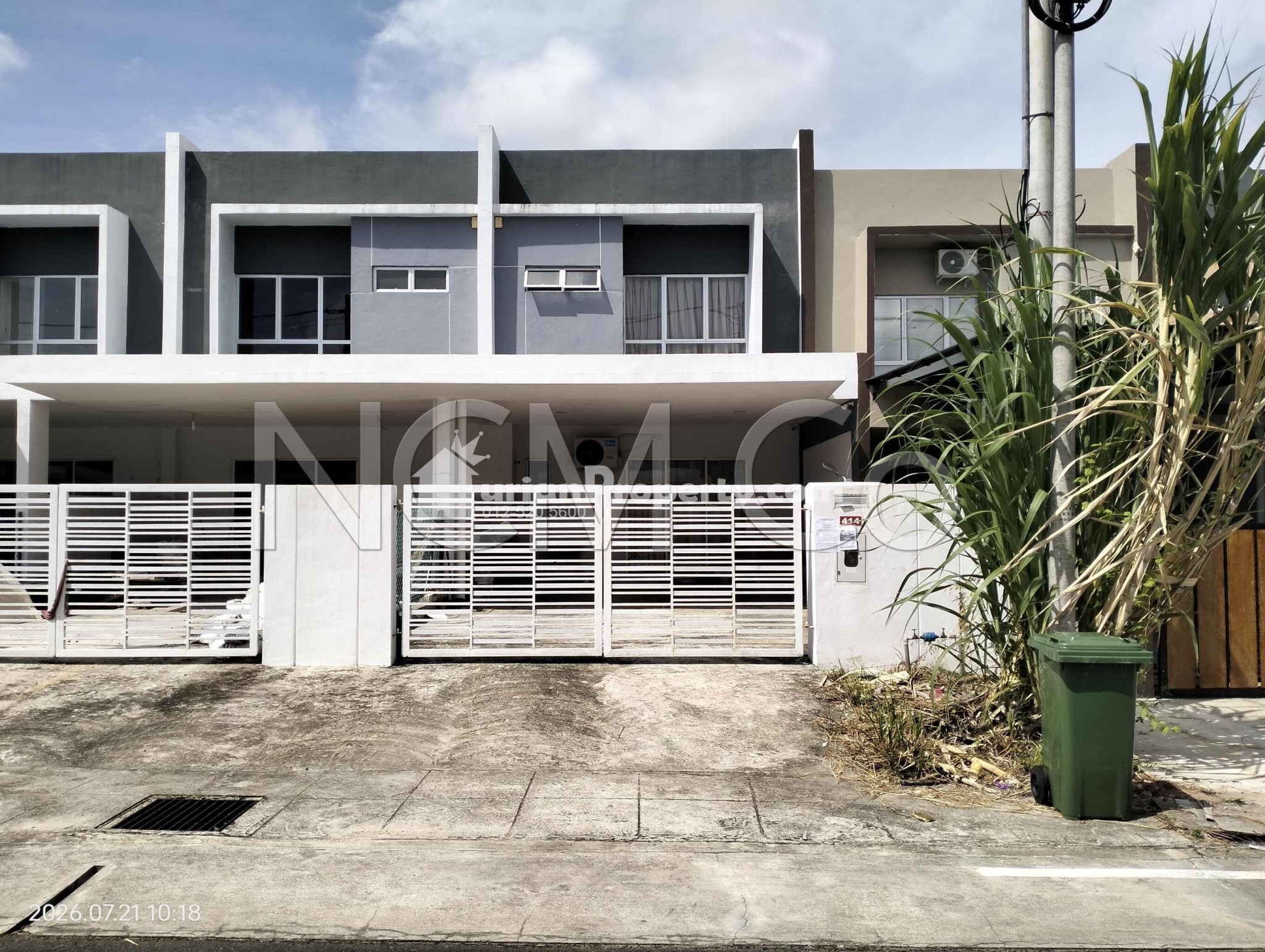 Terrace House For Auction at Bandar Sri Indah