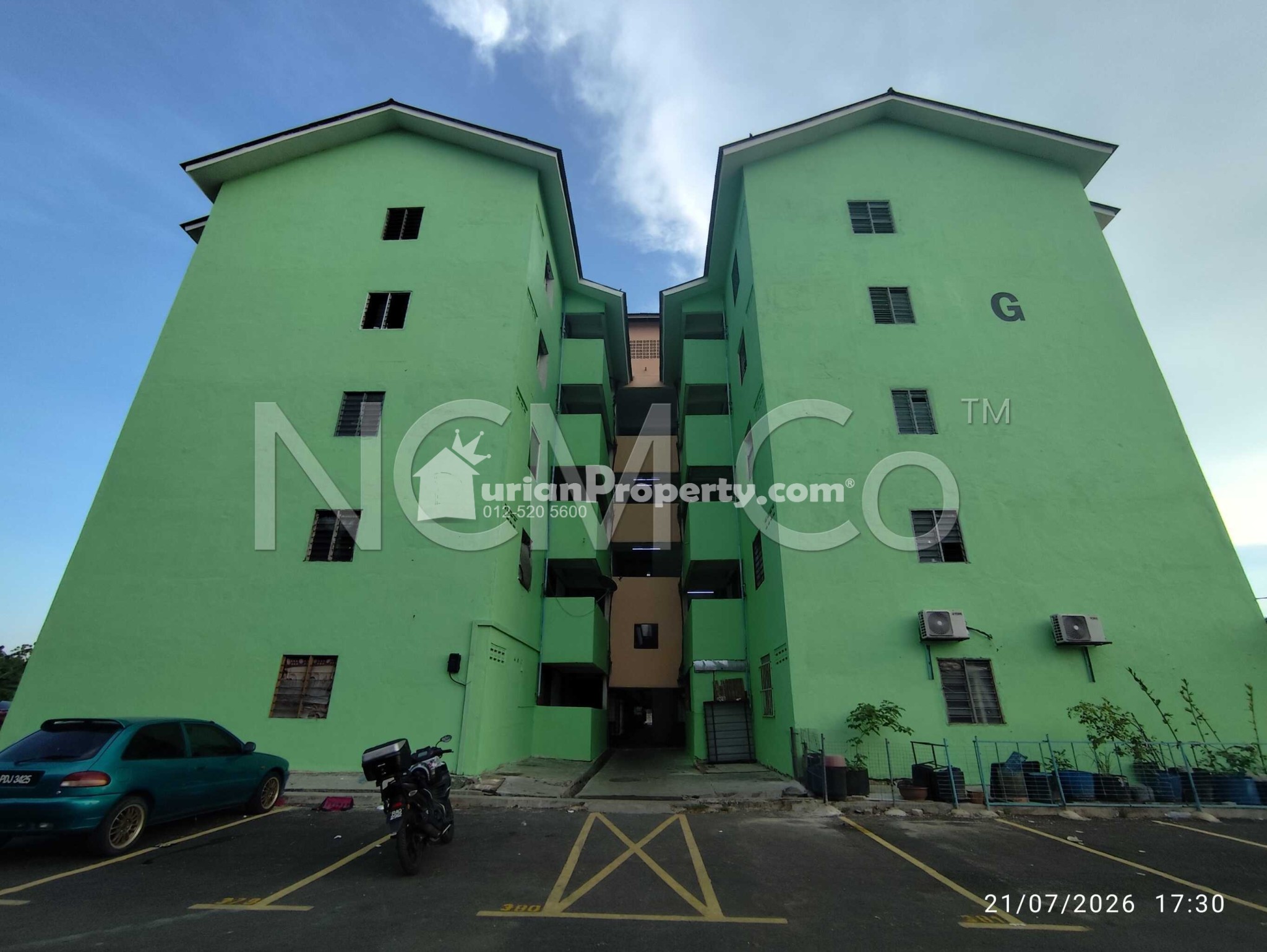 Apartment For Auction at Taman Sri Nelayan Flat