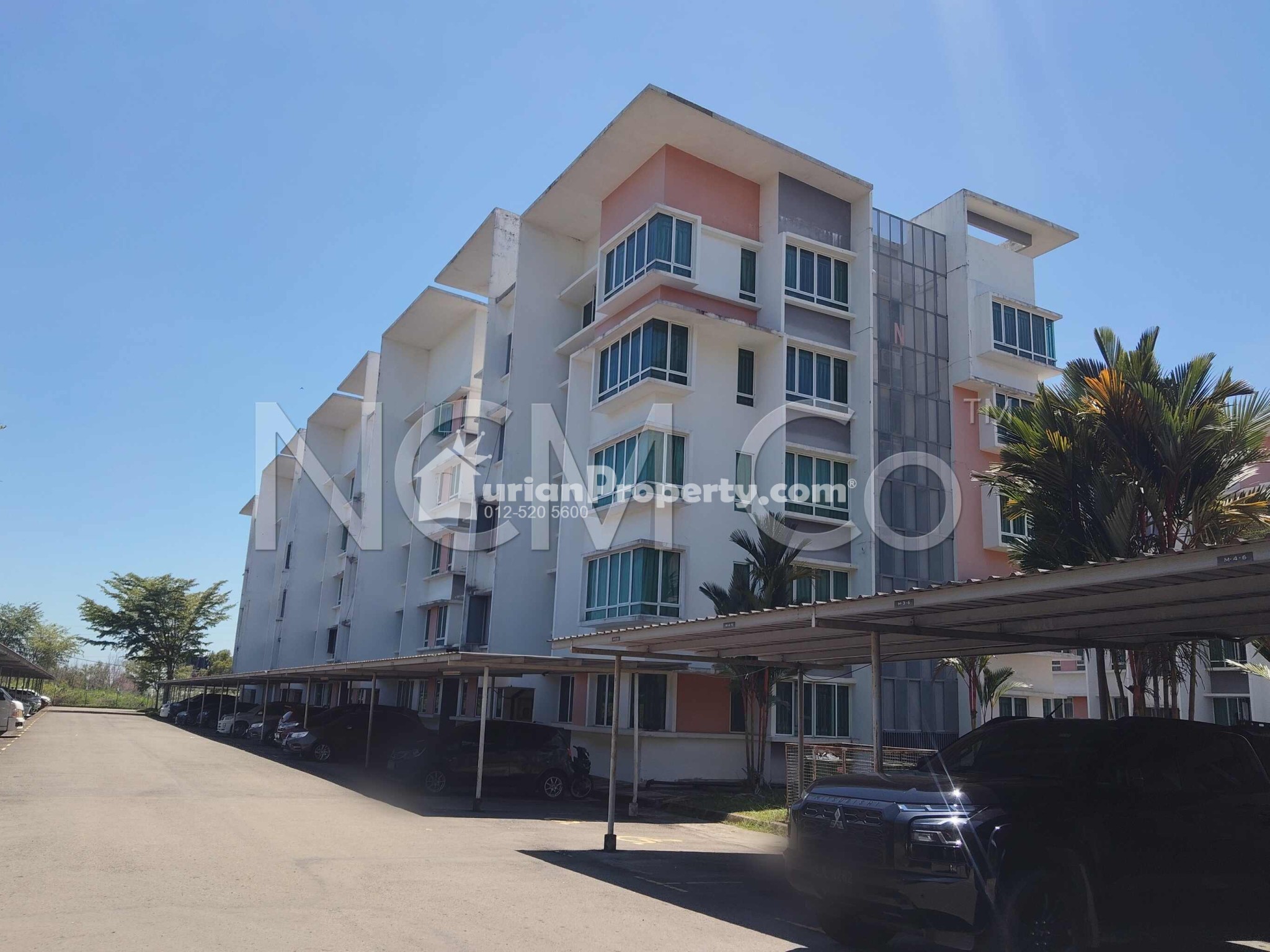 Apartment For Auction at University Utama Condominium