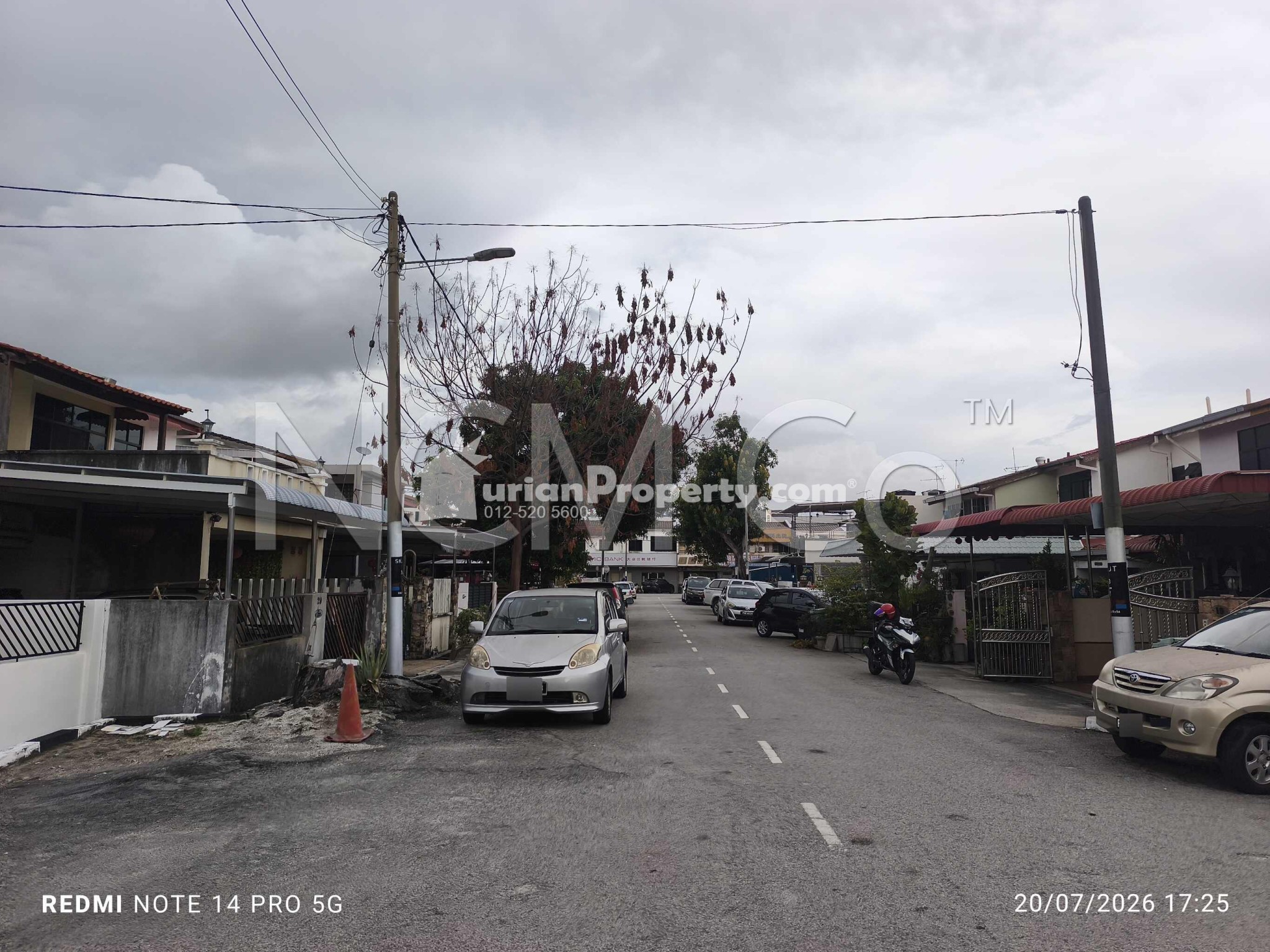 Semi D For Auction at Solok Kampung Jawa