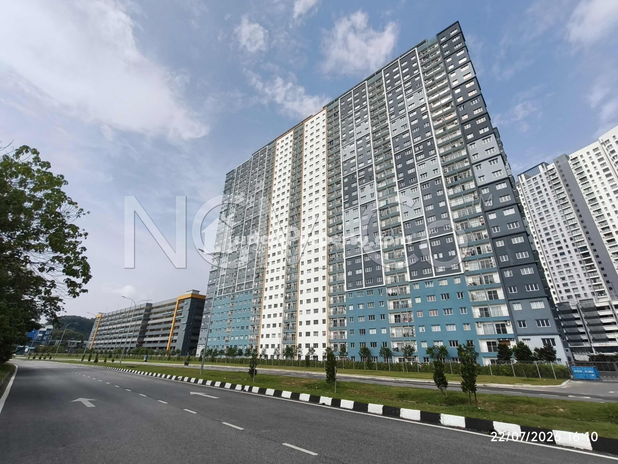 Serviced Residence For Auction at Prestige Residence