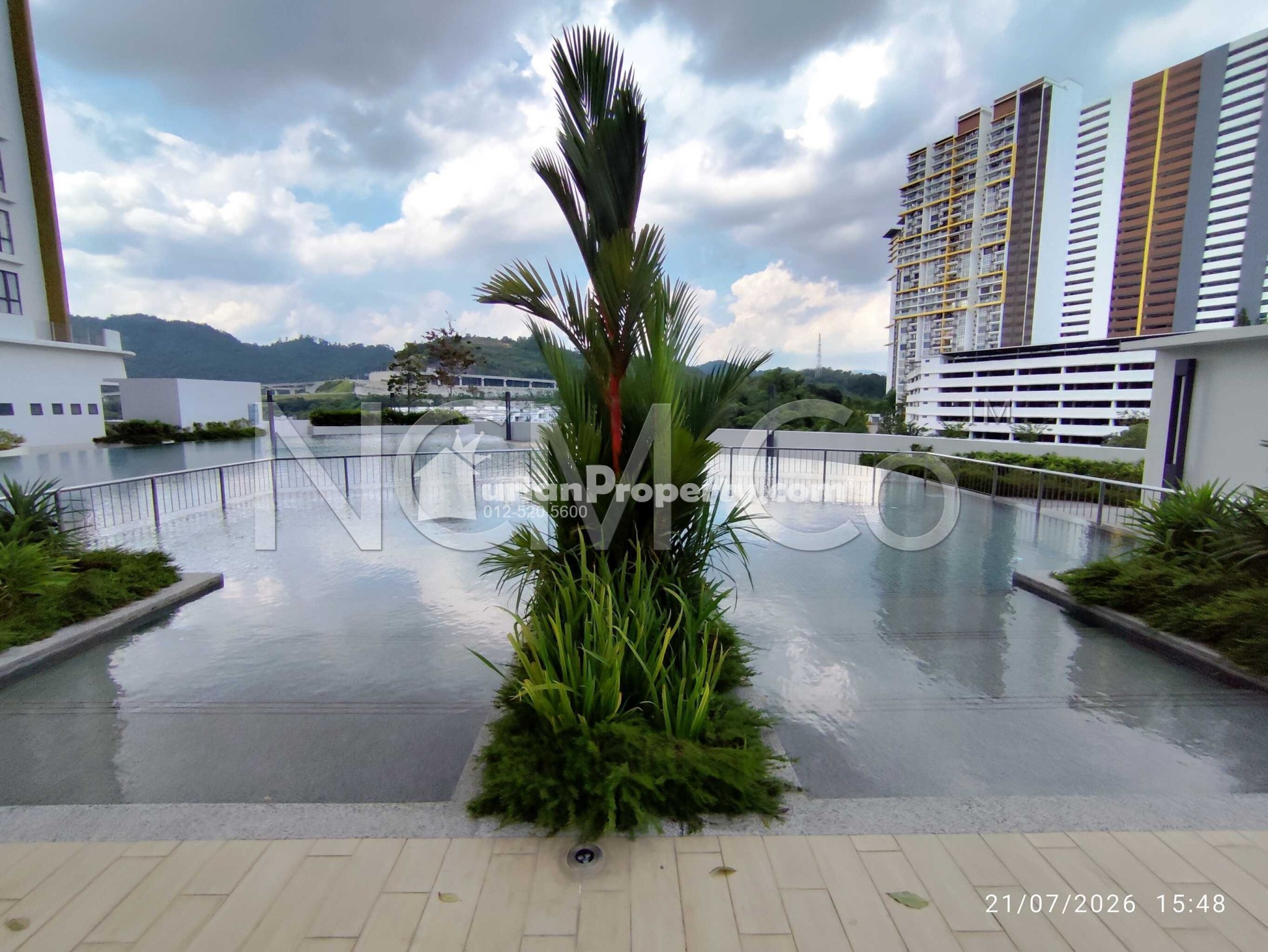 Condo For Auction at Topaz Residence @  Mutiara Heights