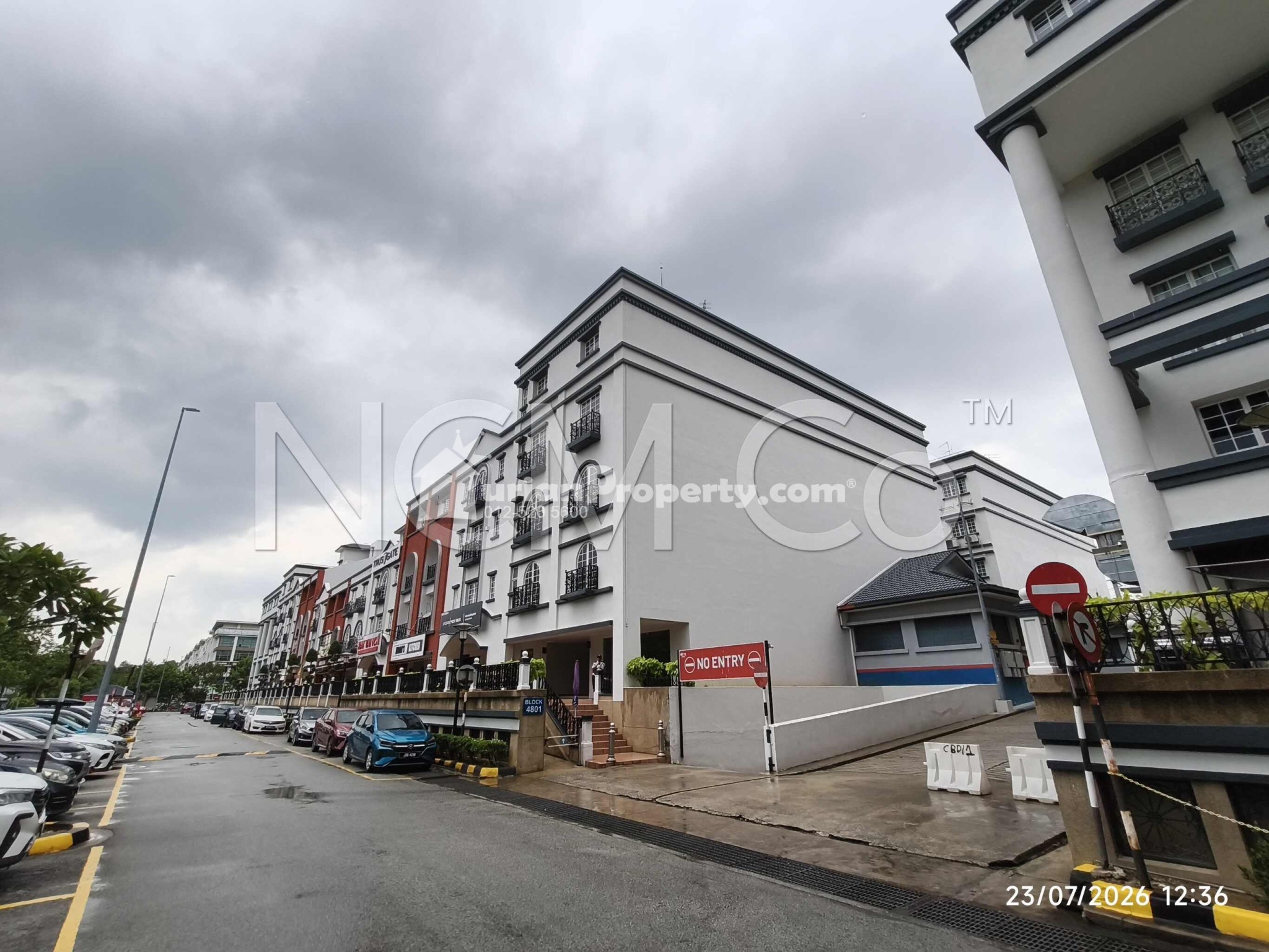 Office For Auction at CBD Perdana 1