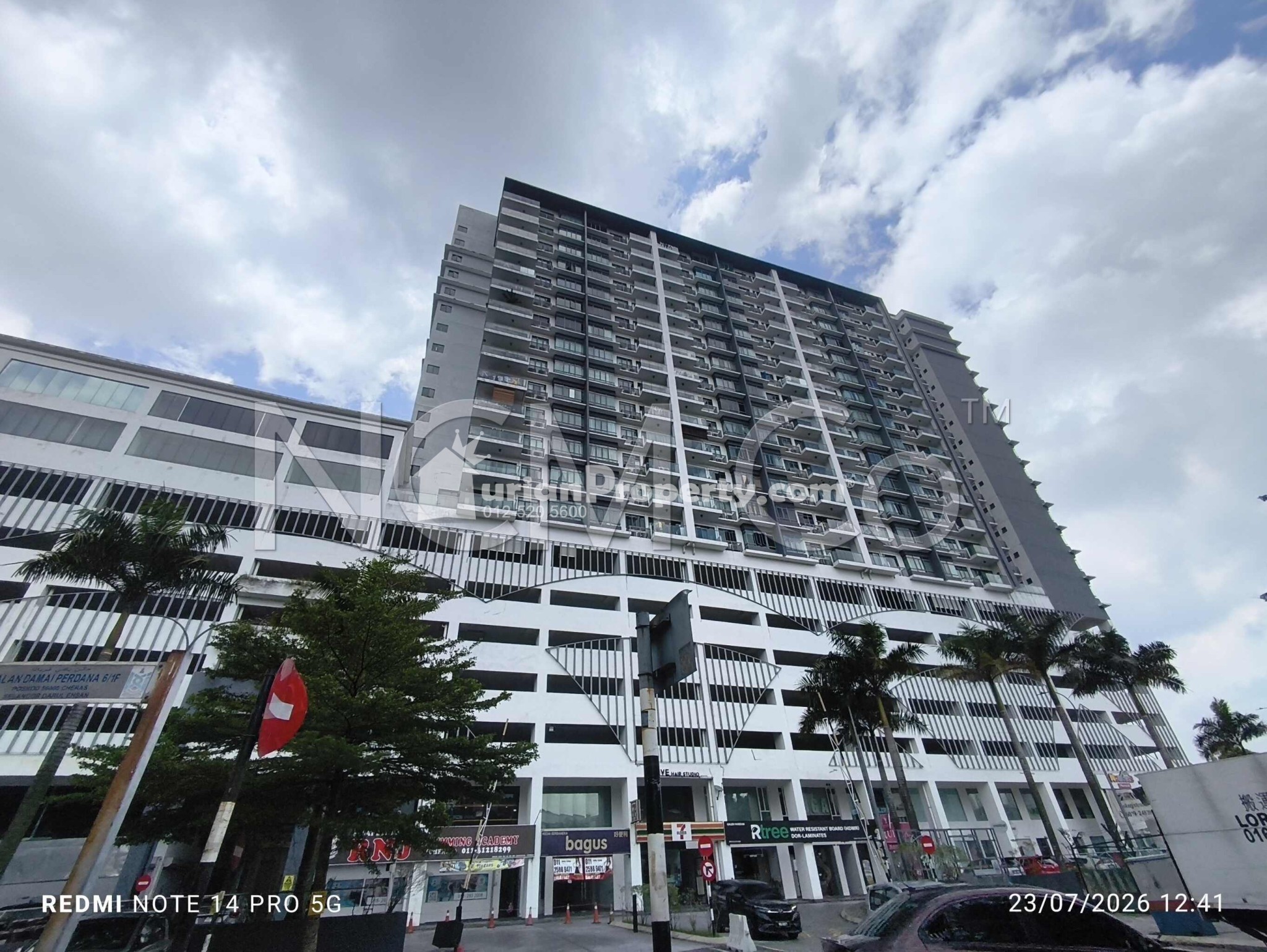 Serviced Residence For Auction at Damai Hillpark