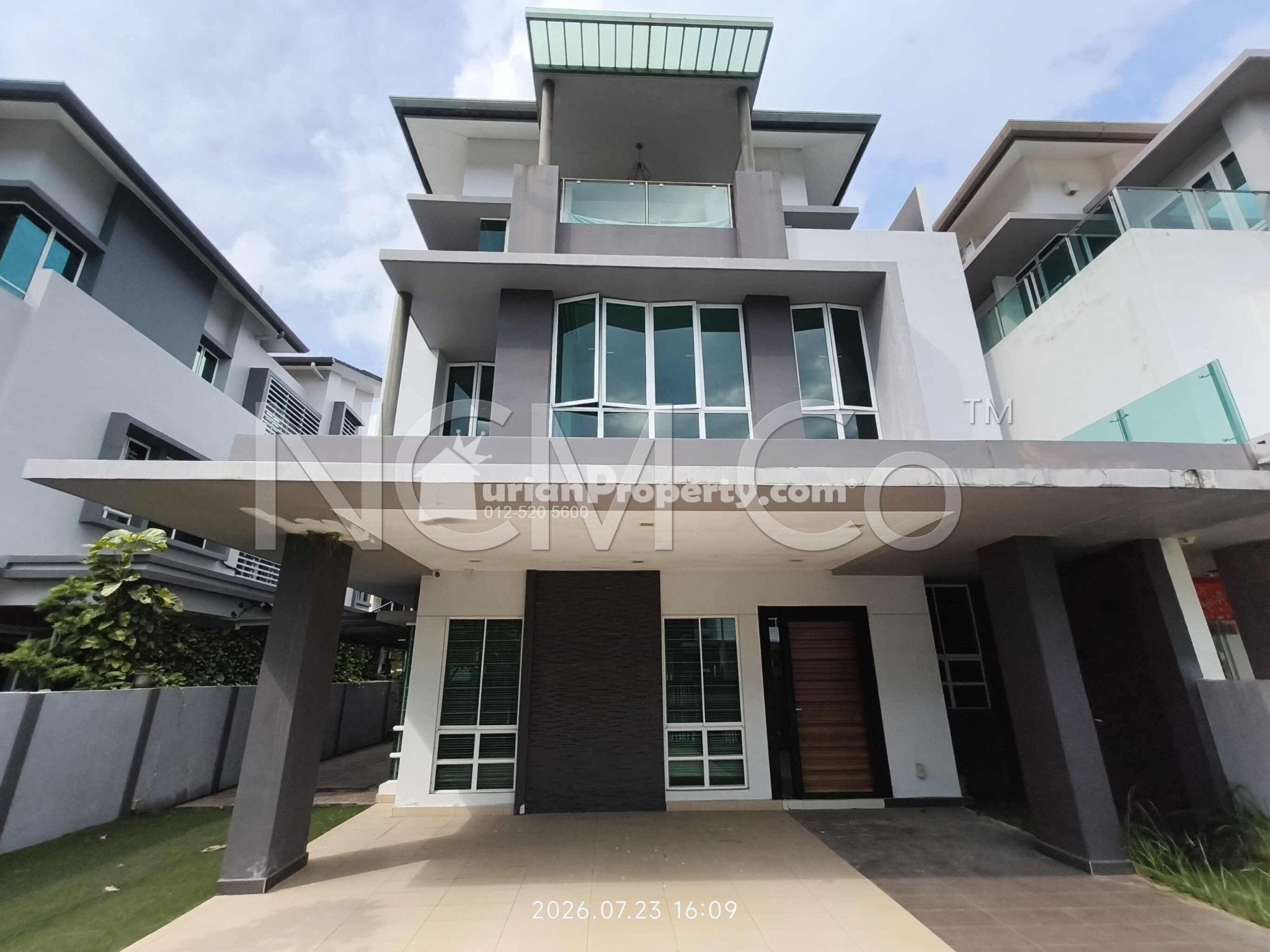 Semi D For Auction at Setia Damai