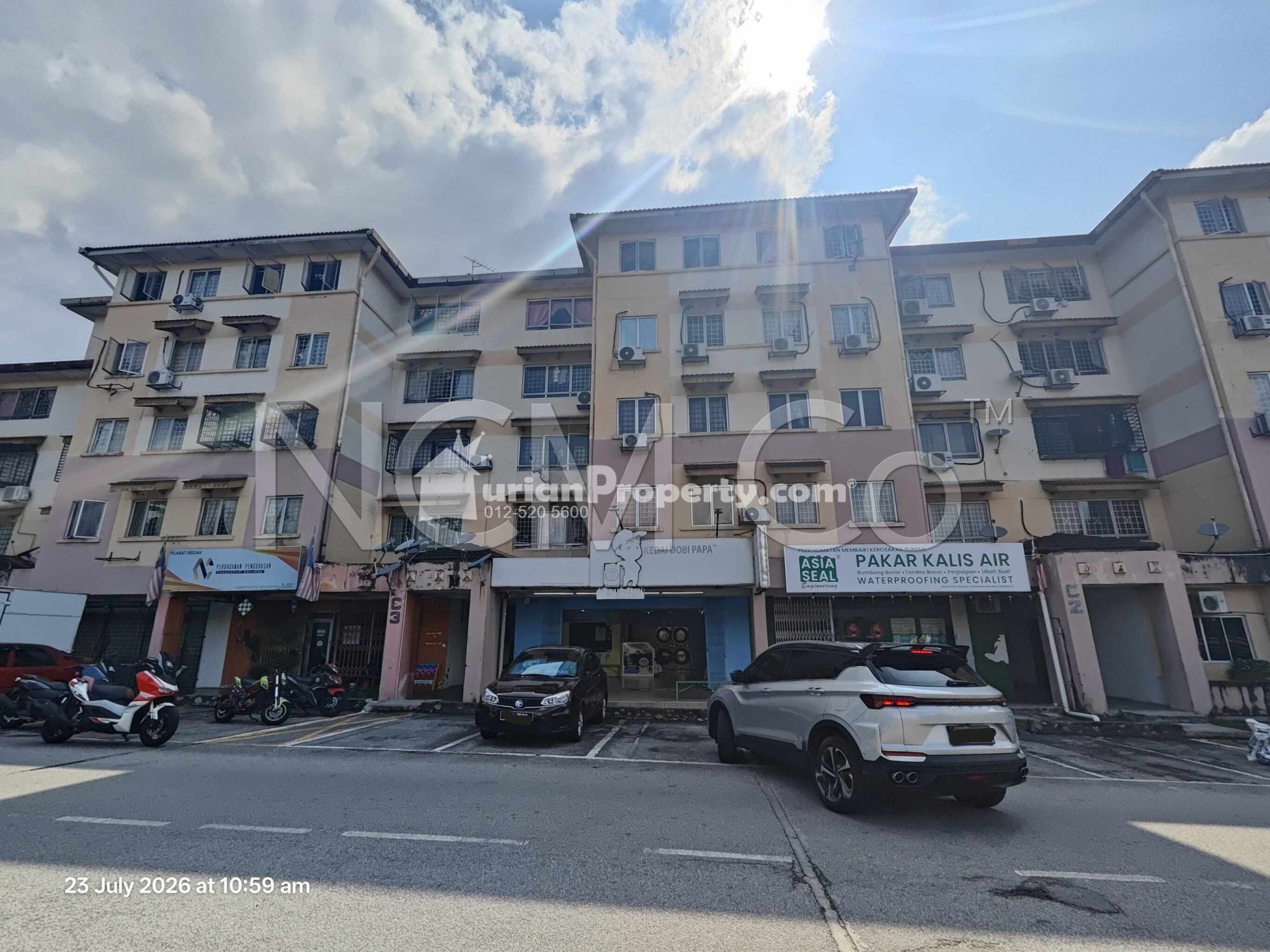 Apartment For Auction at Saujana Apartment