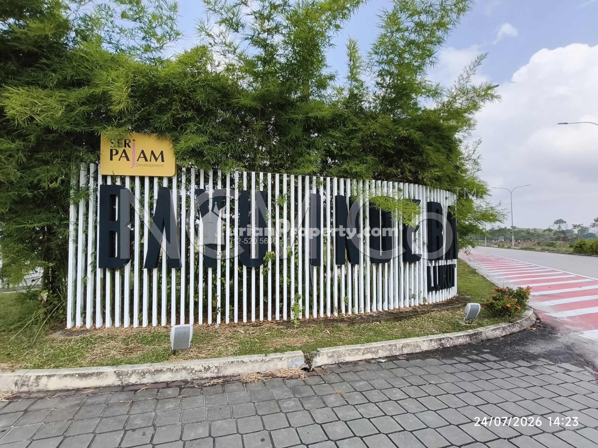 Terrace House For Auction at Taman Bayu Indera