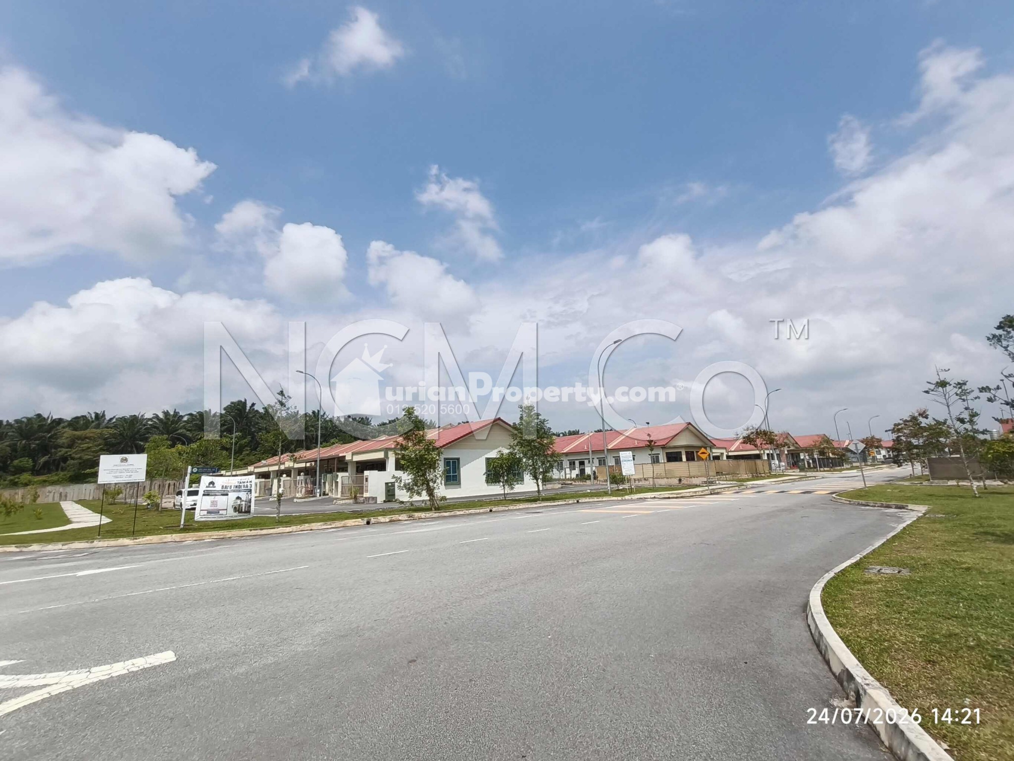 Terrace House For Auction at Taman Bayu Indera