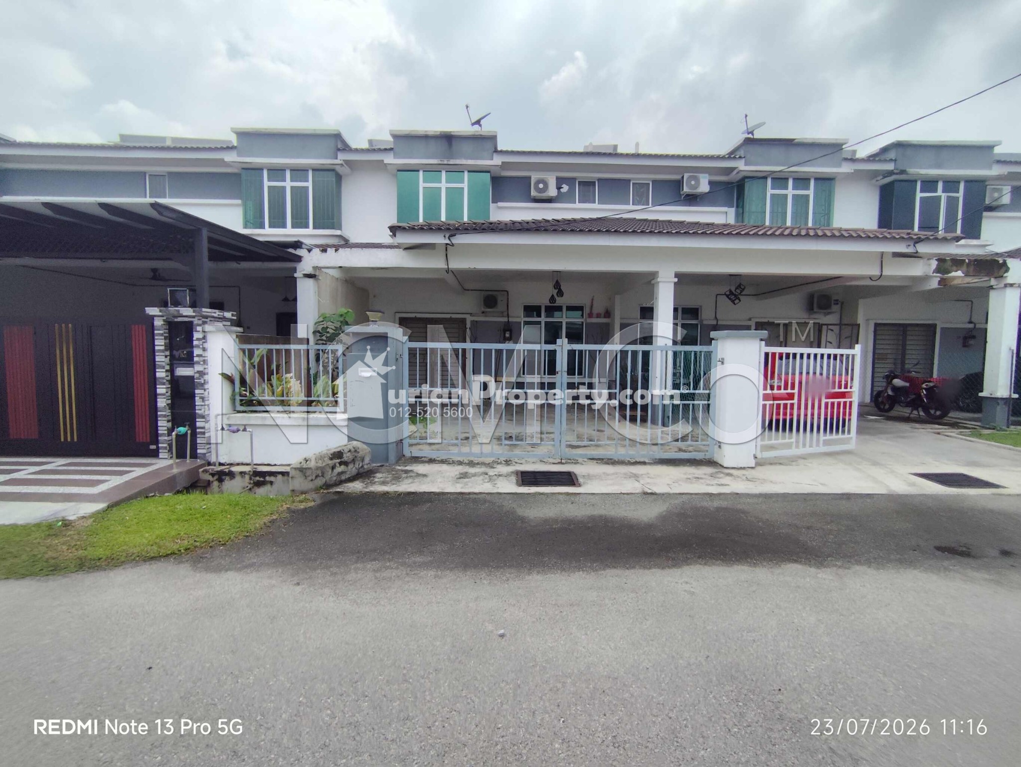 Terrace House For Auction at Taman Angkasa Nuri