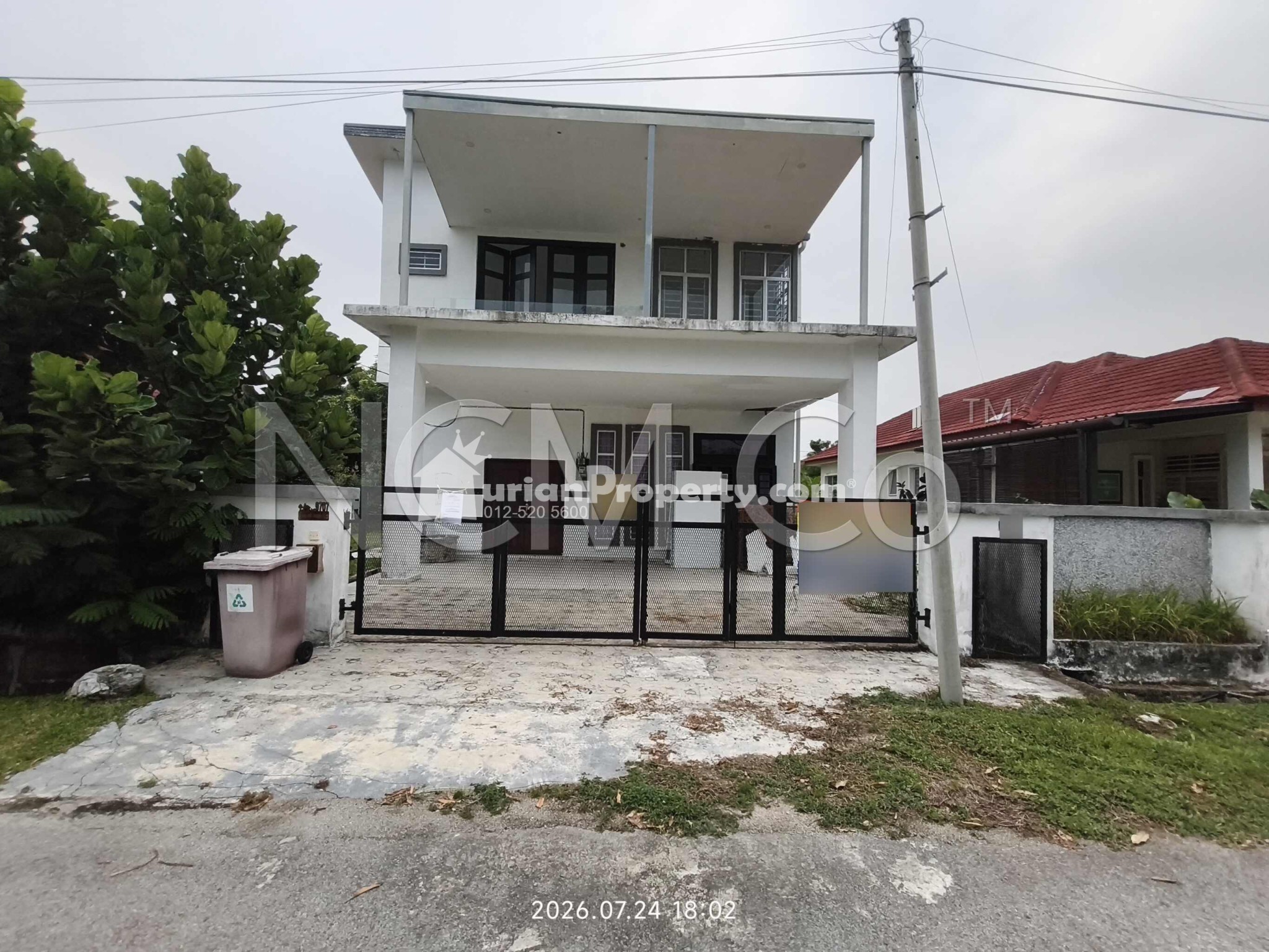 Bungalow House For Auction at Taman Tasik Senangin