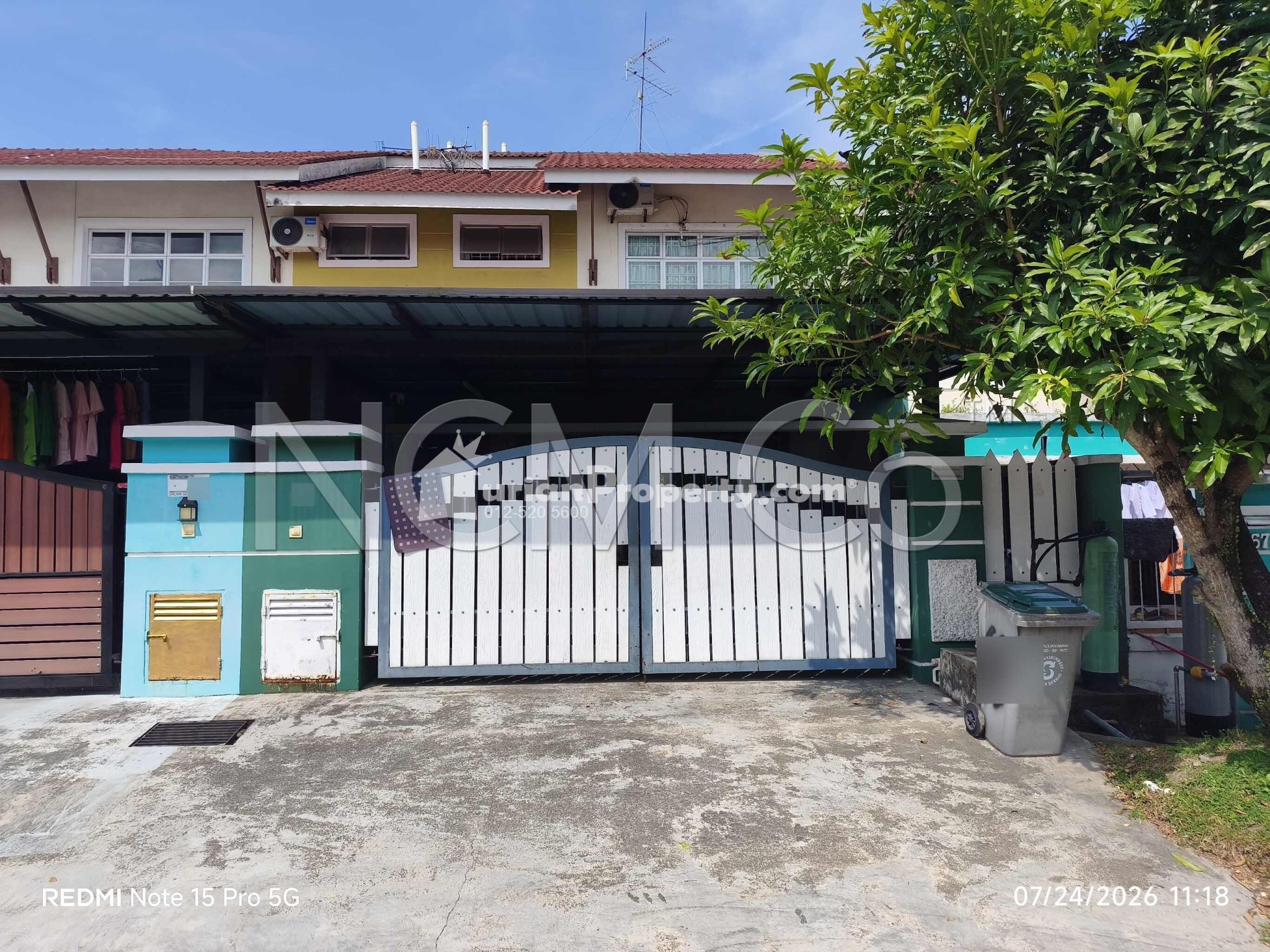 Terrace House For Auction at Taman Bukit Dahlia