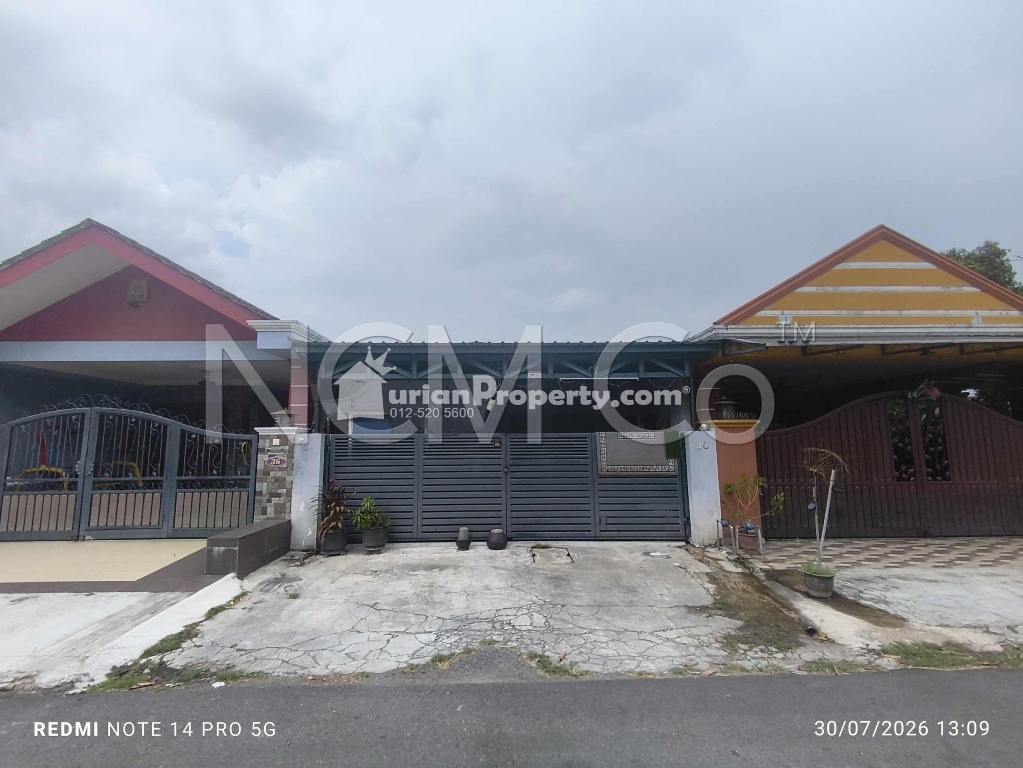 Terrace House For Auction at Taman Pendamar Indah