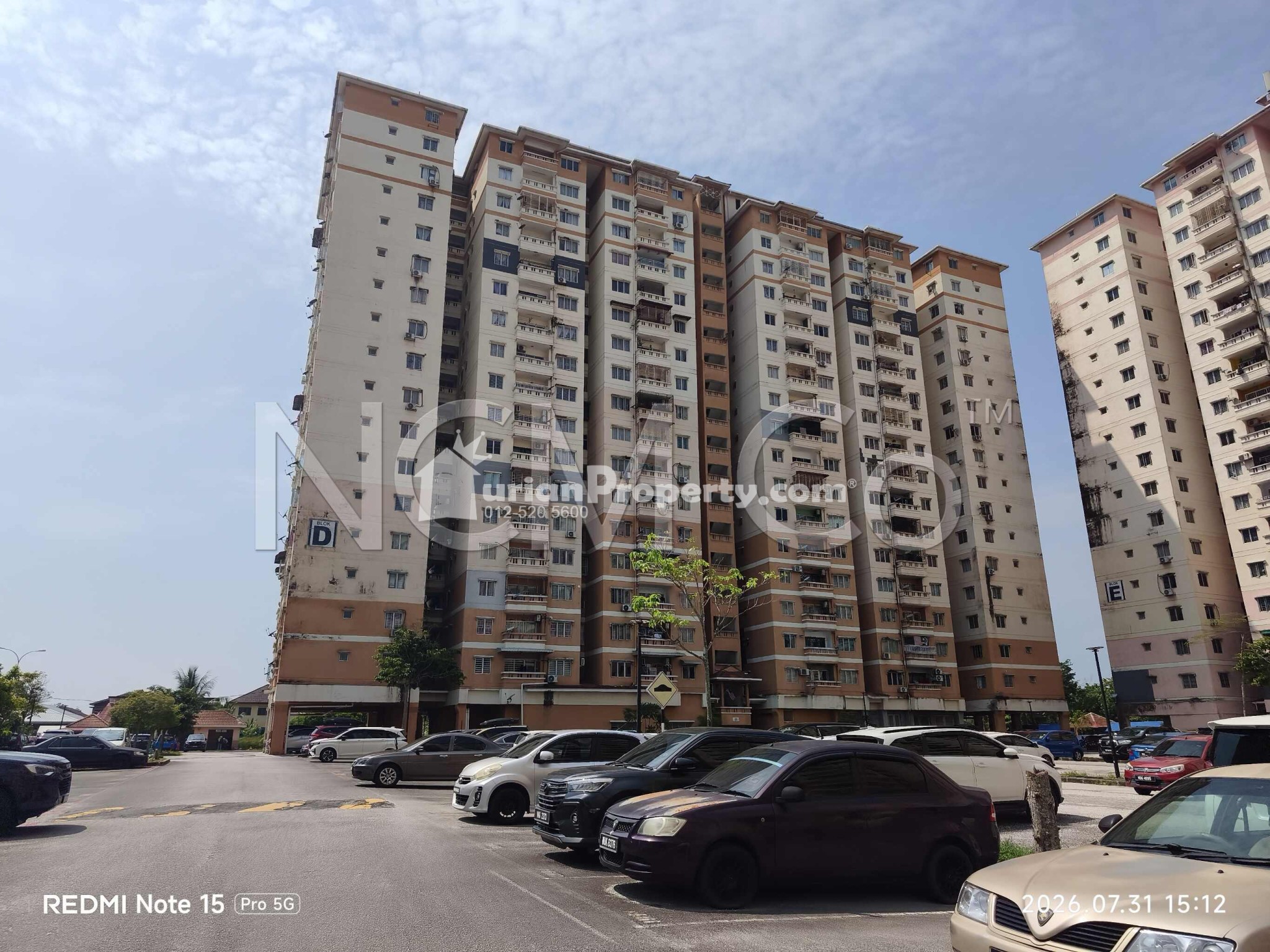 Apartment For Auction at Laguna Biru