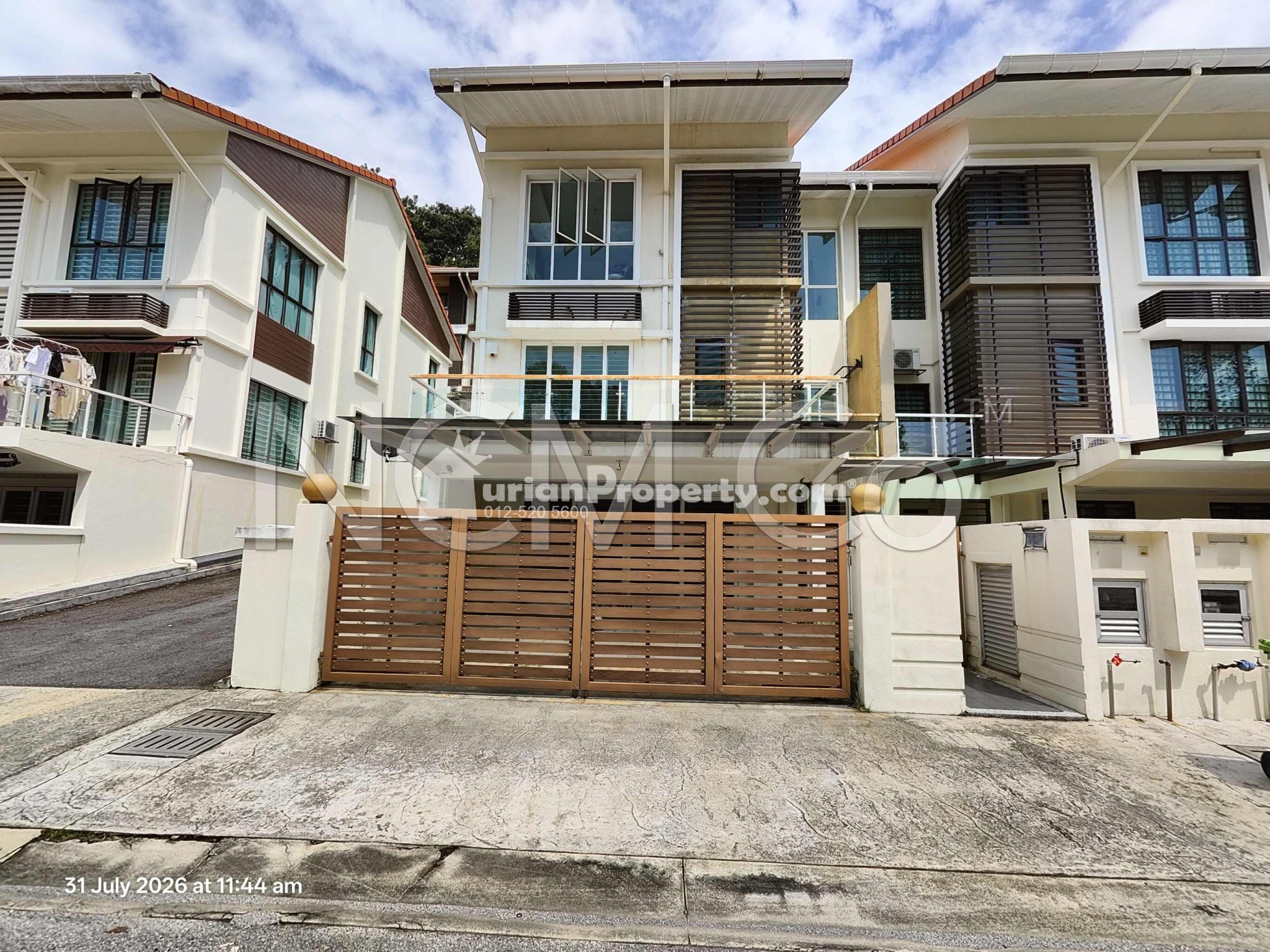 Terrace House For Auction at Damai Impian